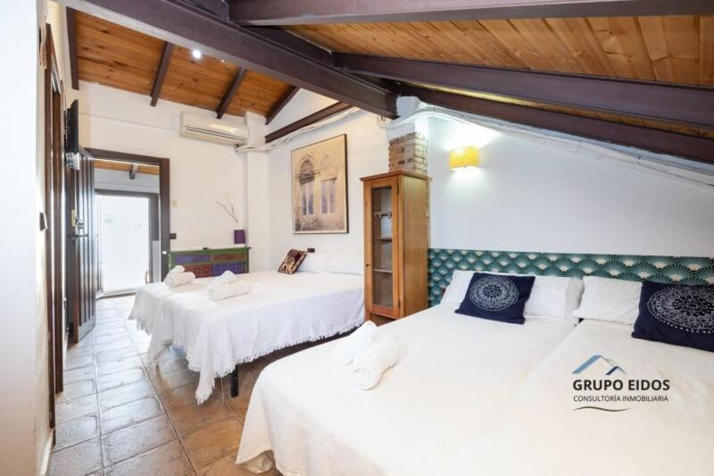 Patrimonio Arabe Vista A La Alhambra Guest house