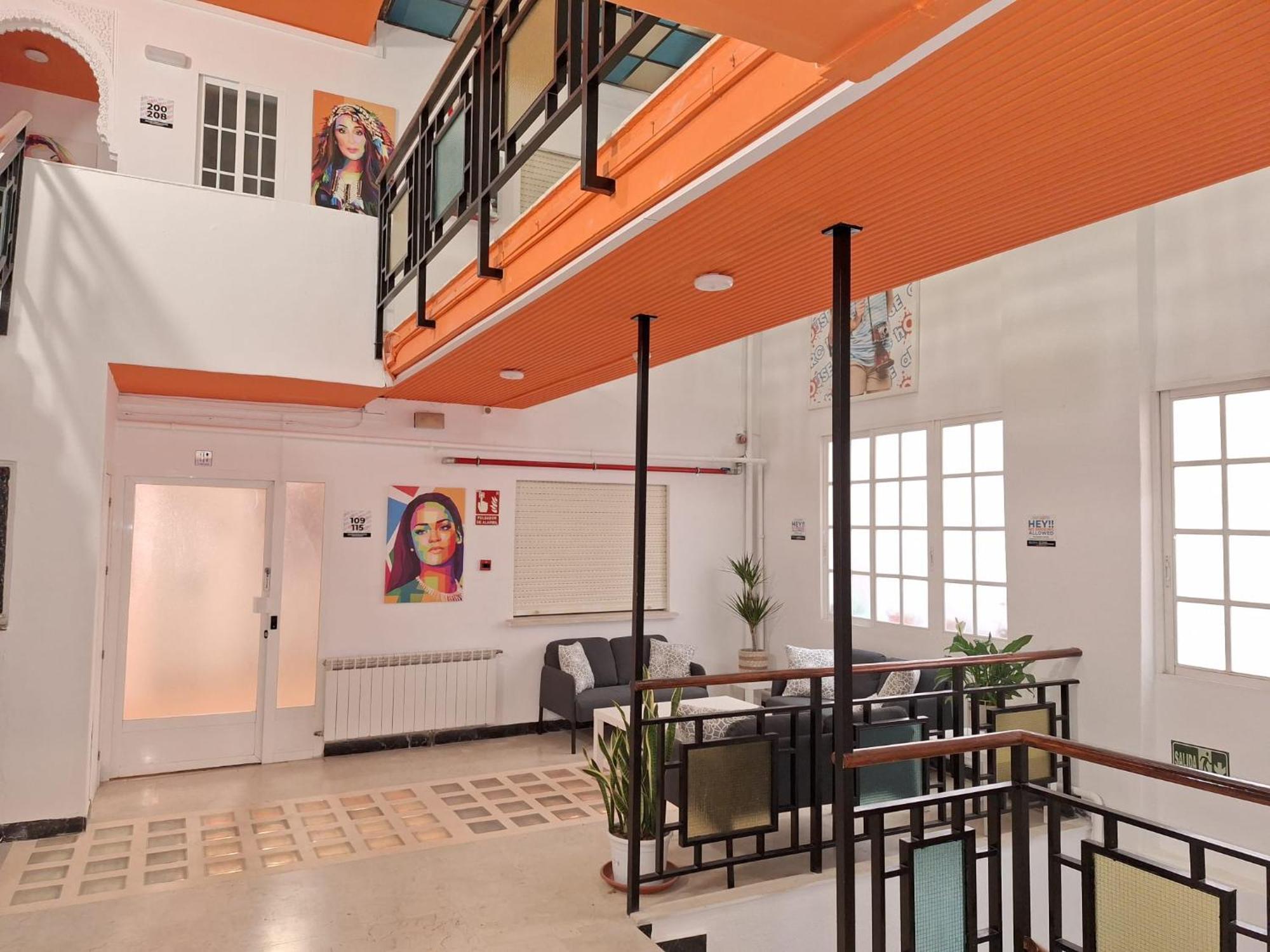 Pensión Arc House