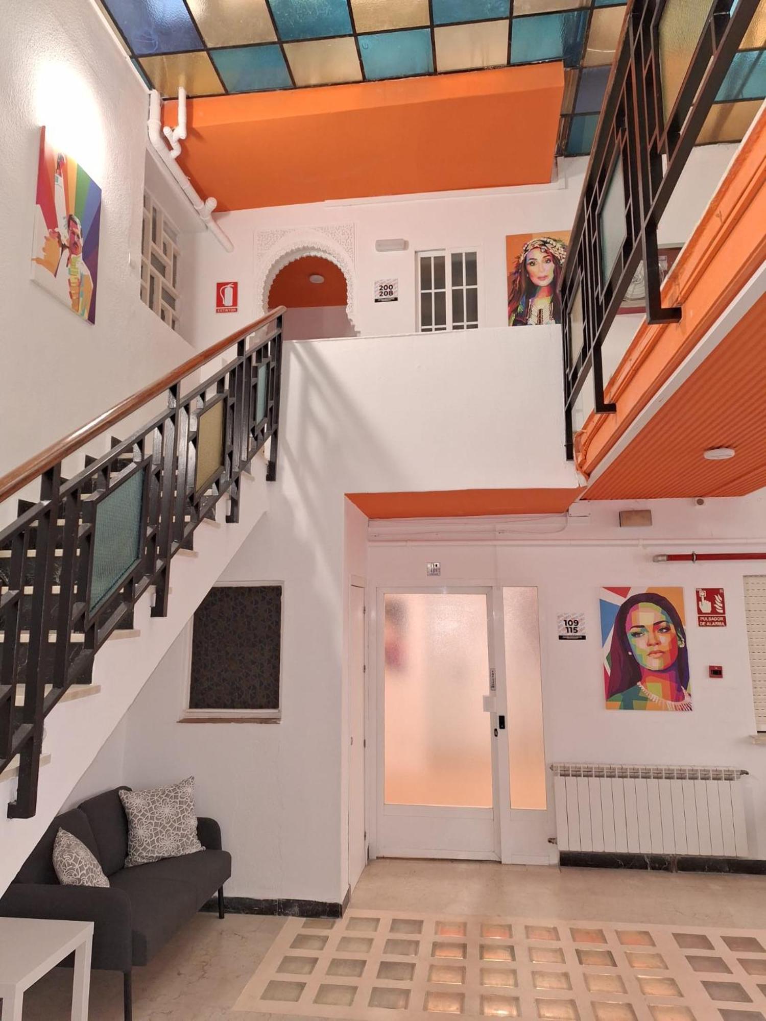 Arc House Guest house *