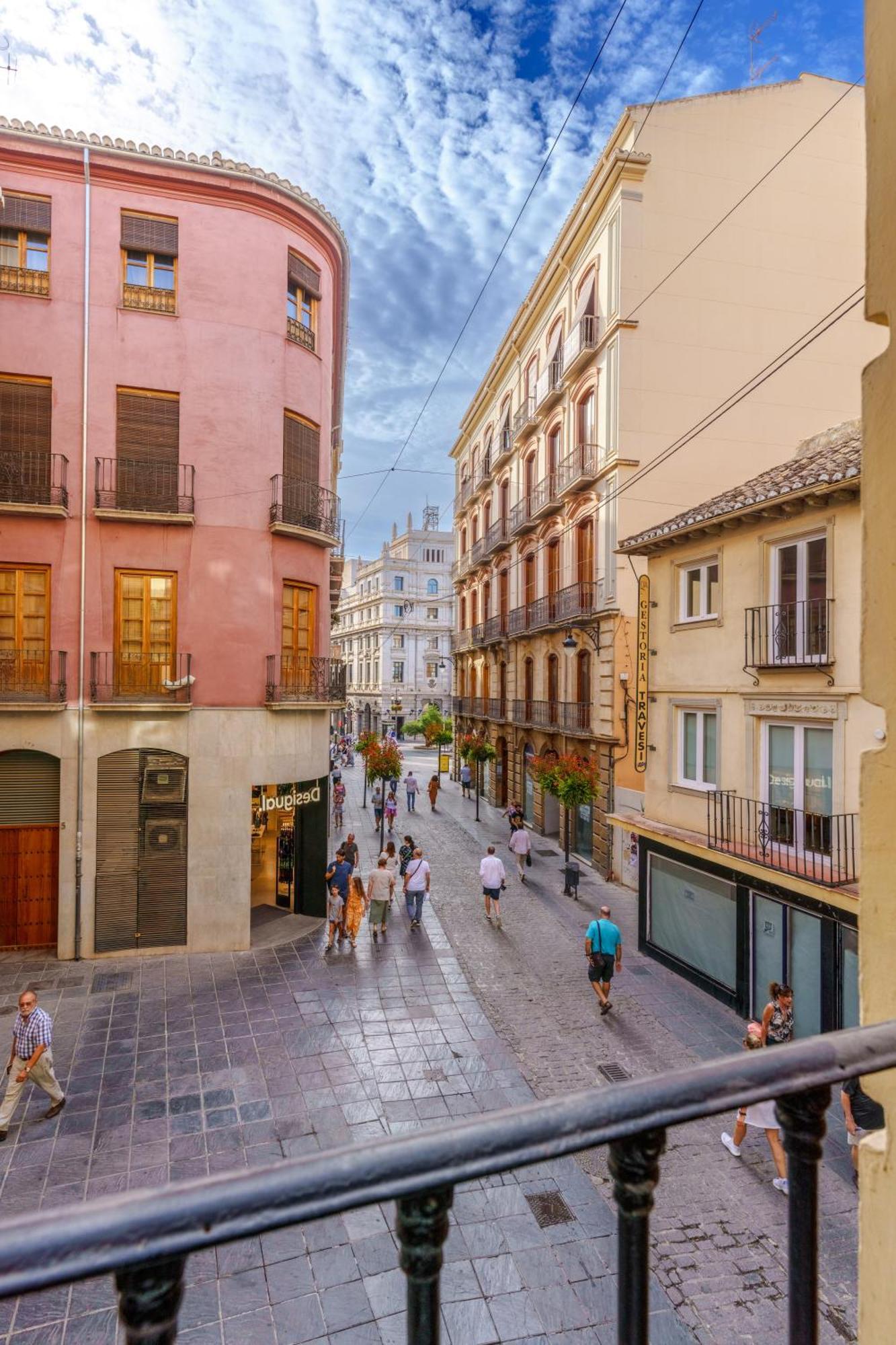 Aile - Hostatel * Granada