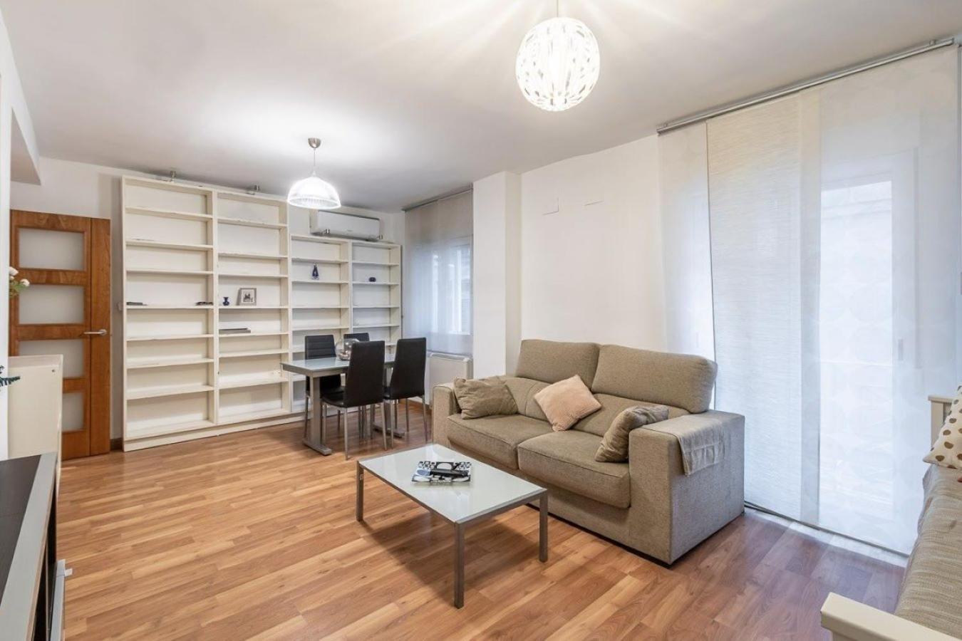 Tuguest Castaneda Apartment *