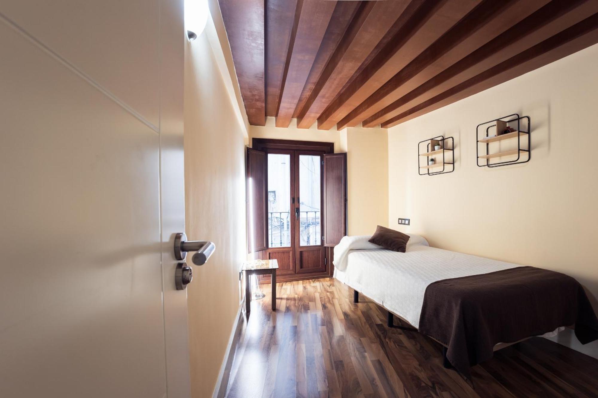 Hermosa 7 * Granada
