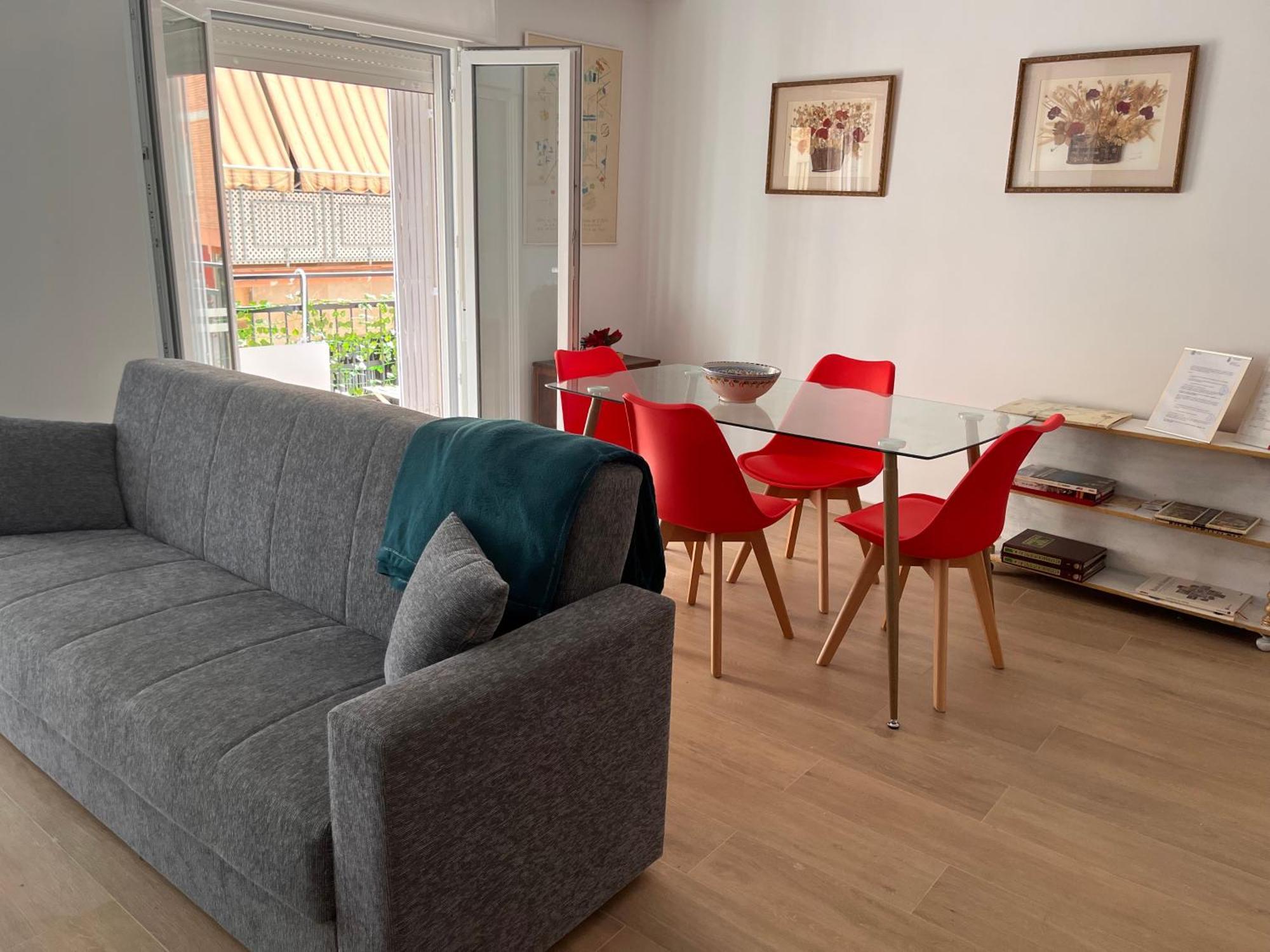 Apartamento Precioso Con Patio Granada