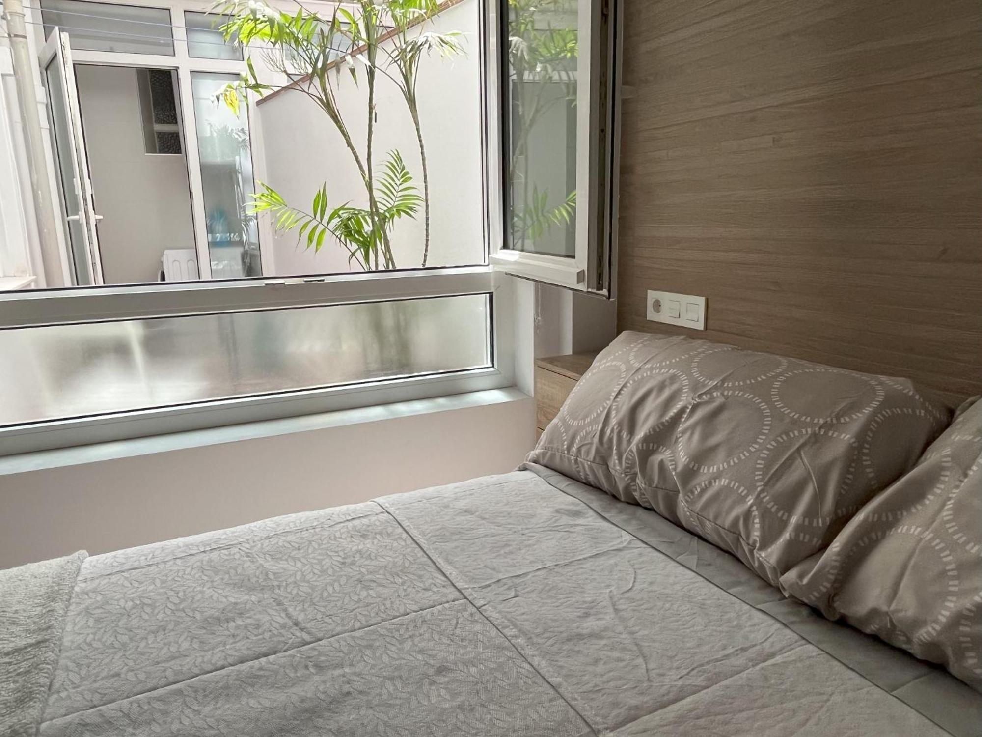 Apartamento Precioso Con Patio *