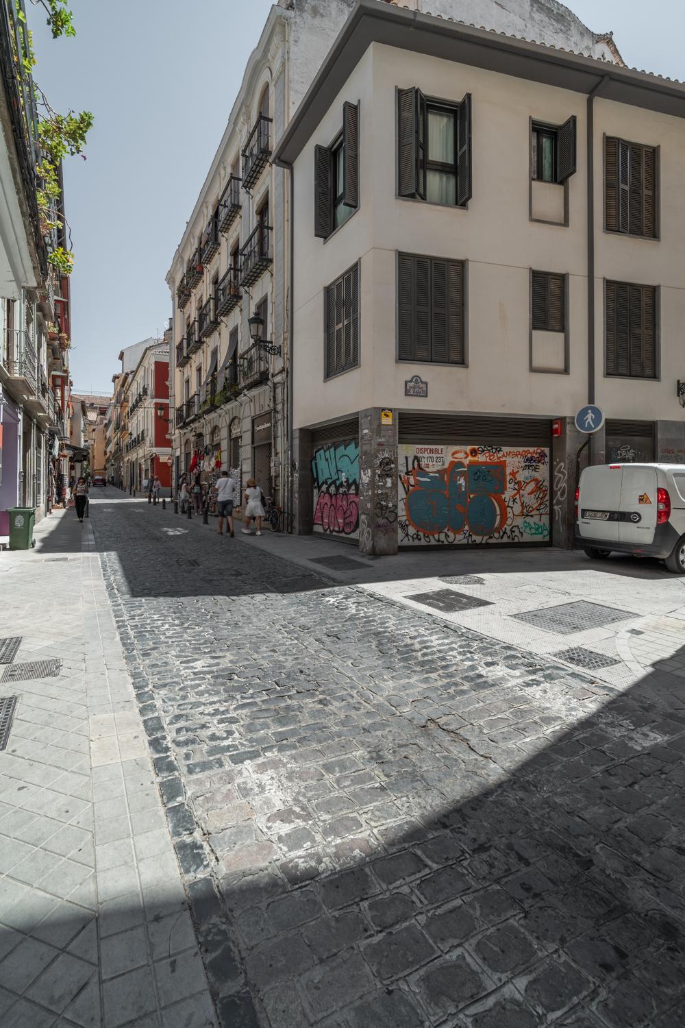 Tuguest Postigo Ii Catedral - Free Parking