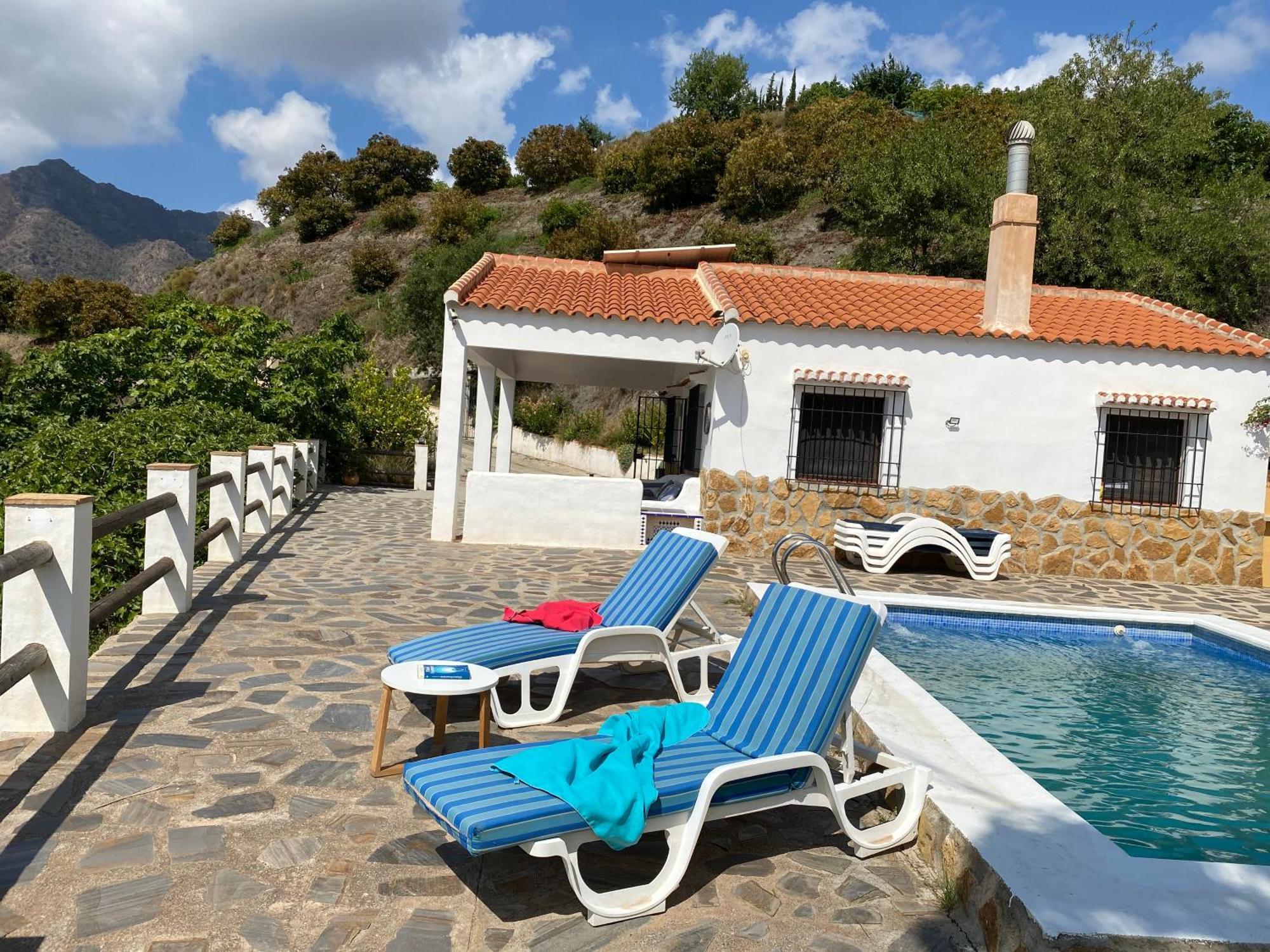 Cortijo Pena Blanca Villa *
