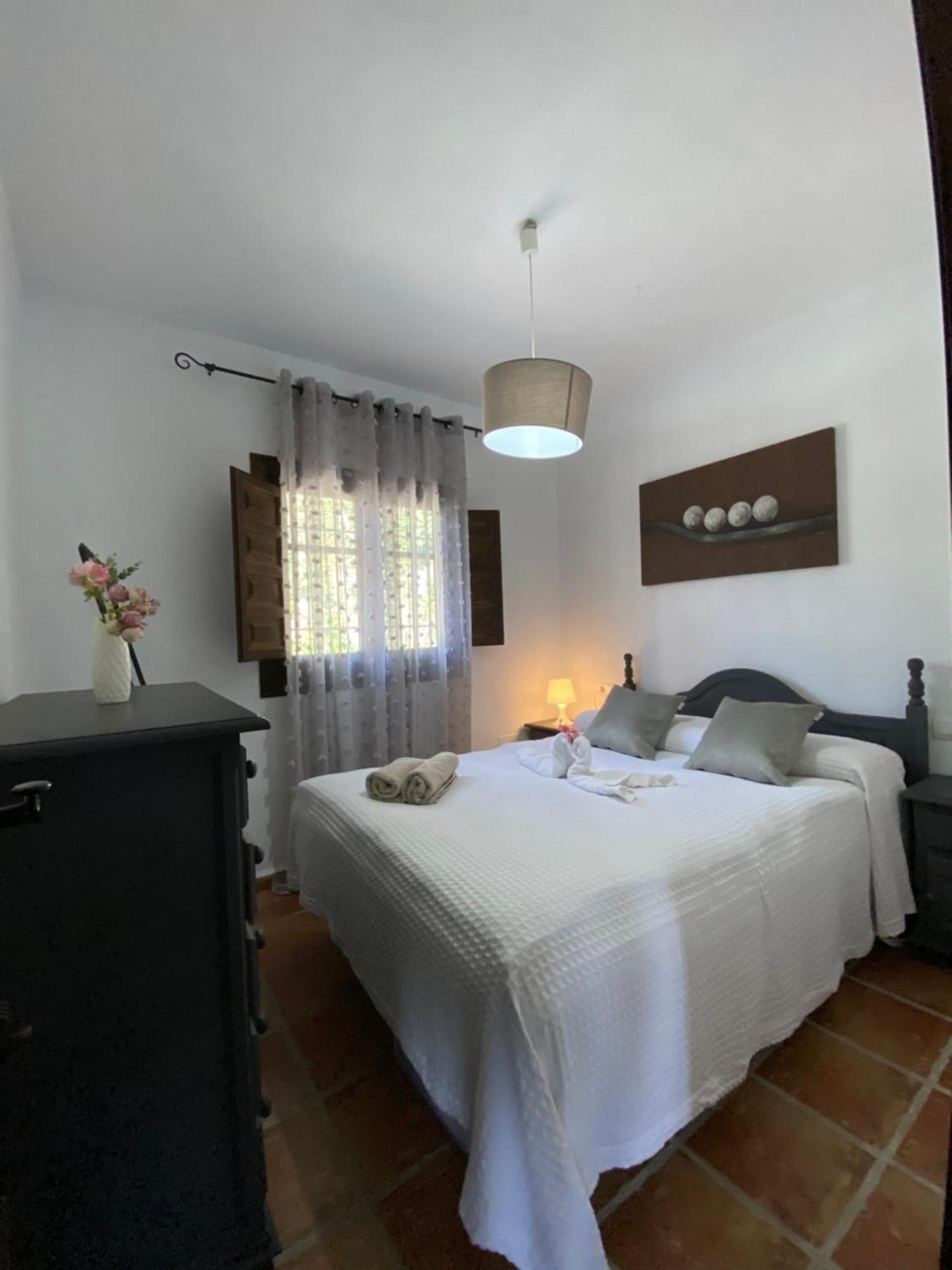 Cortijo Pena Blanca Villa *