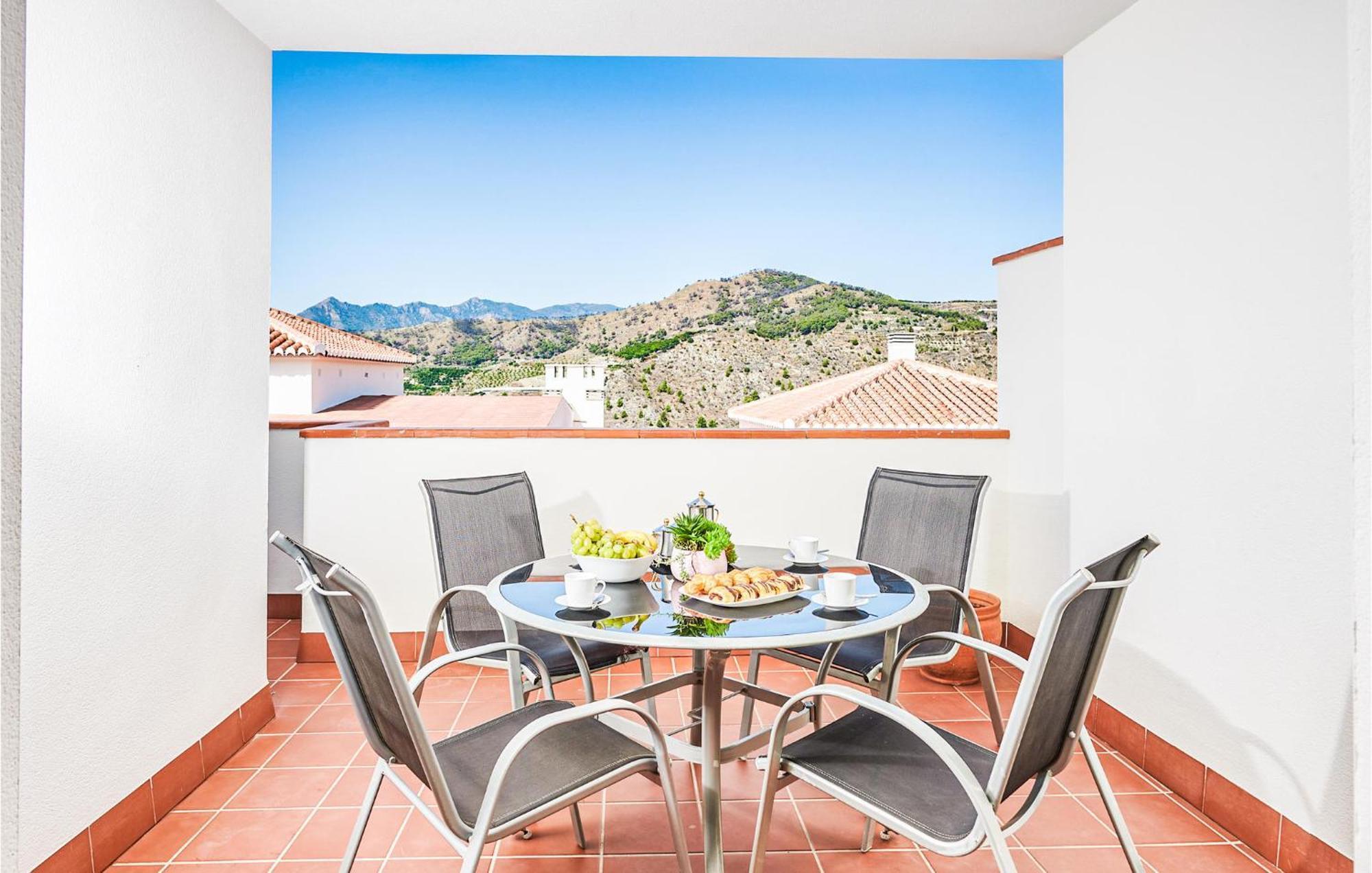 Apartamento Gorgeous In With Wifi Granada