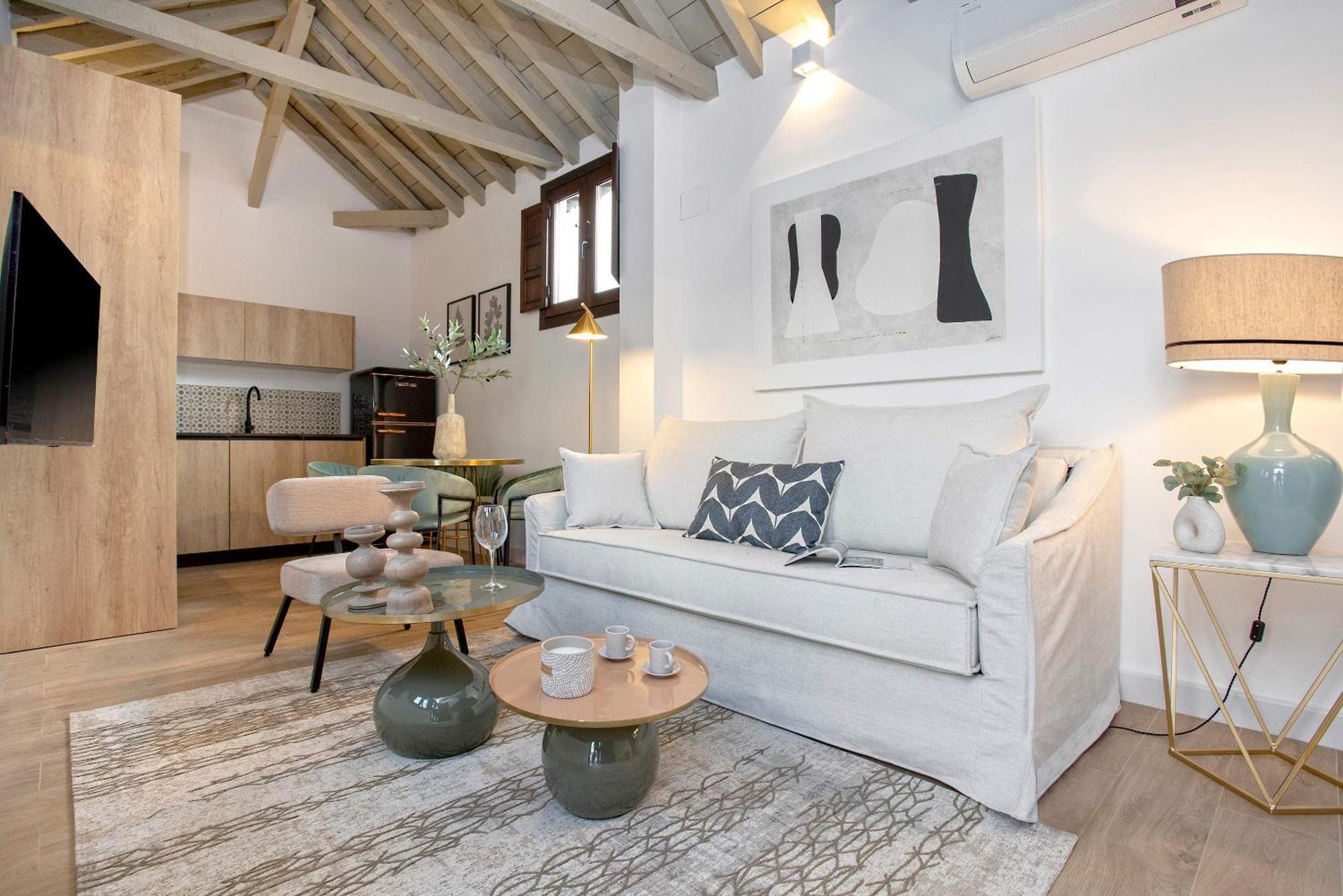 Genteel Horno Marina