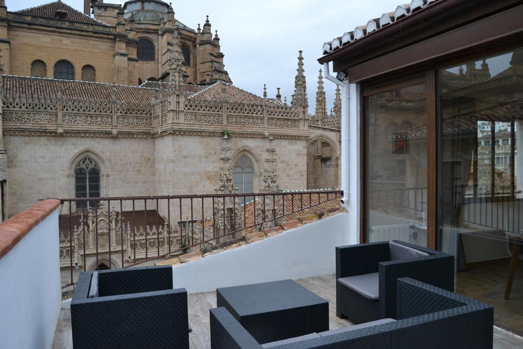 Apartamento Tuguest Palacio De La Madraza