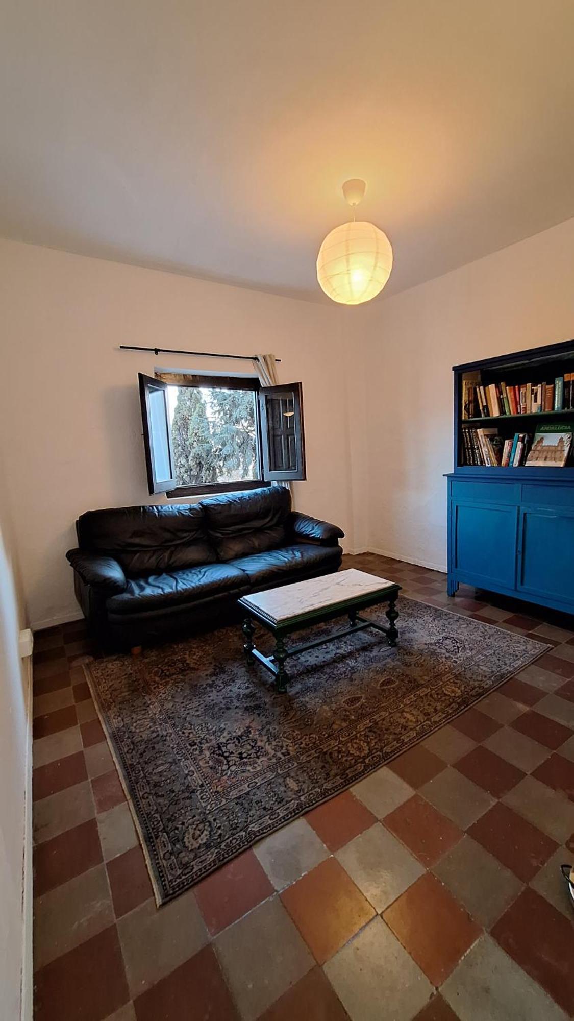 Private Apart For 4 Pax Apartamento Granada