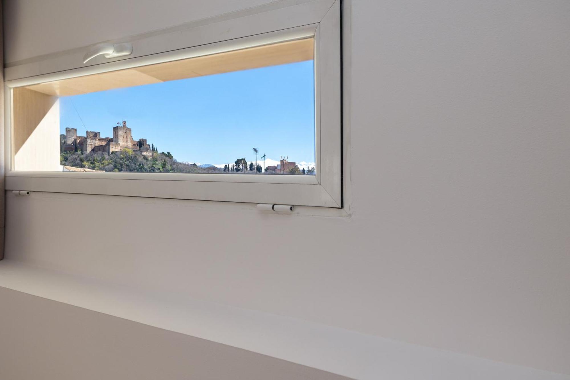 Gran Via Cathedral Apartment