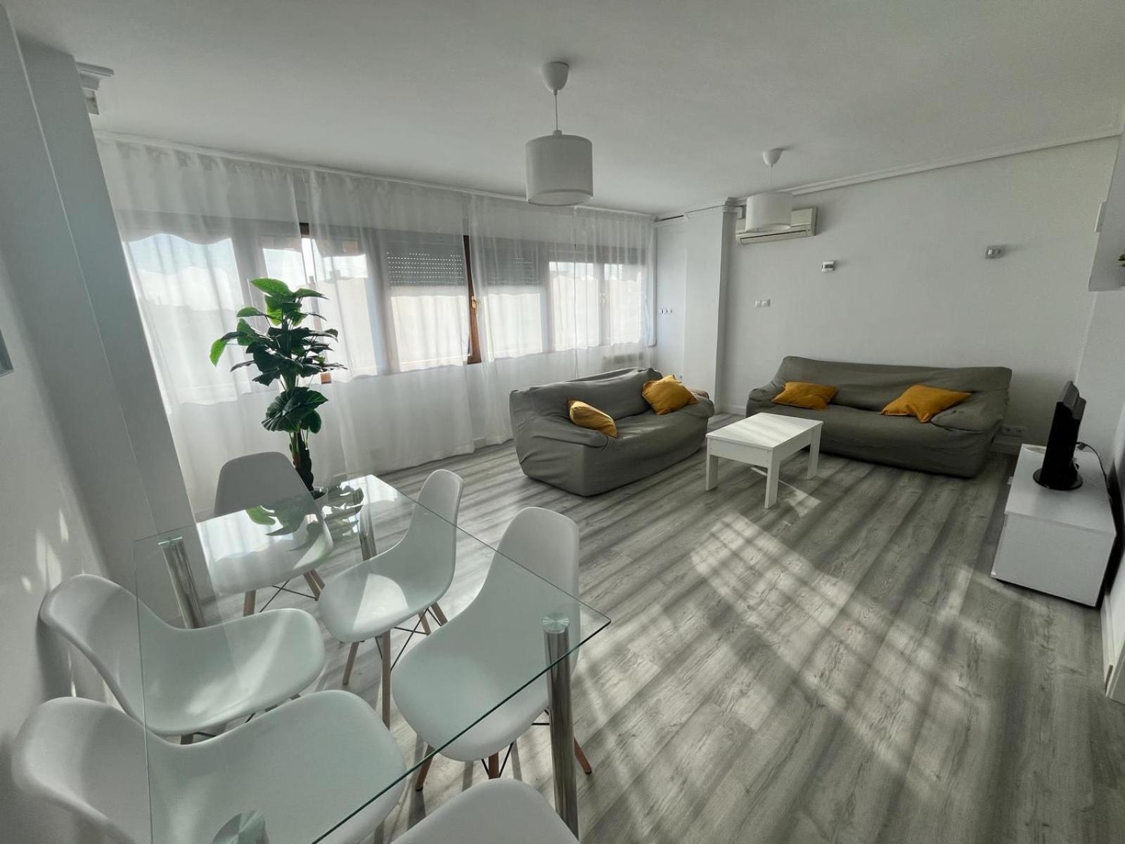 Apartamento H&h Azucena, Parking Gratis Granada