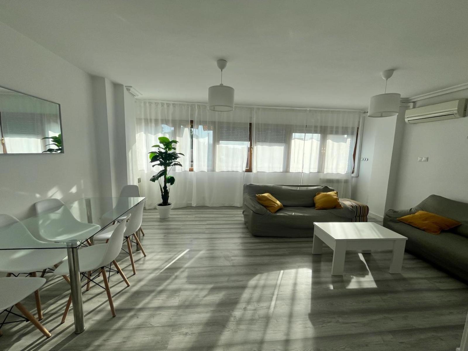 Apartamento H&h Azucena, Parking Gratis Granada