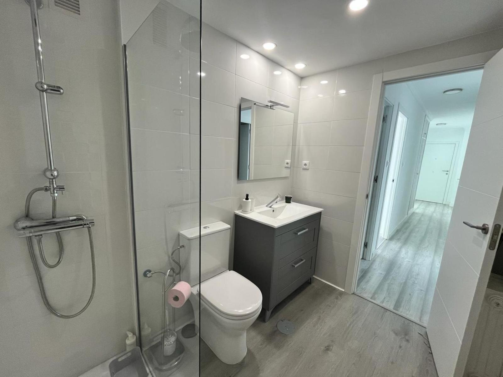 H&h Azucena, Parking Gratis Apartamento *
