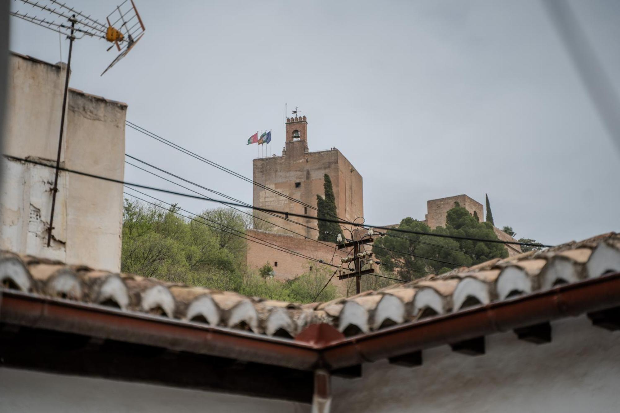 Atico - La Puerta De La Alhambra *