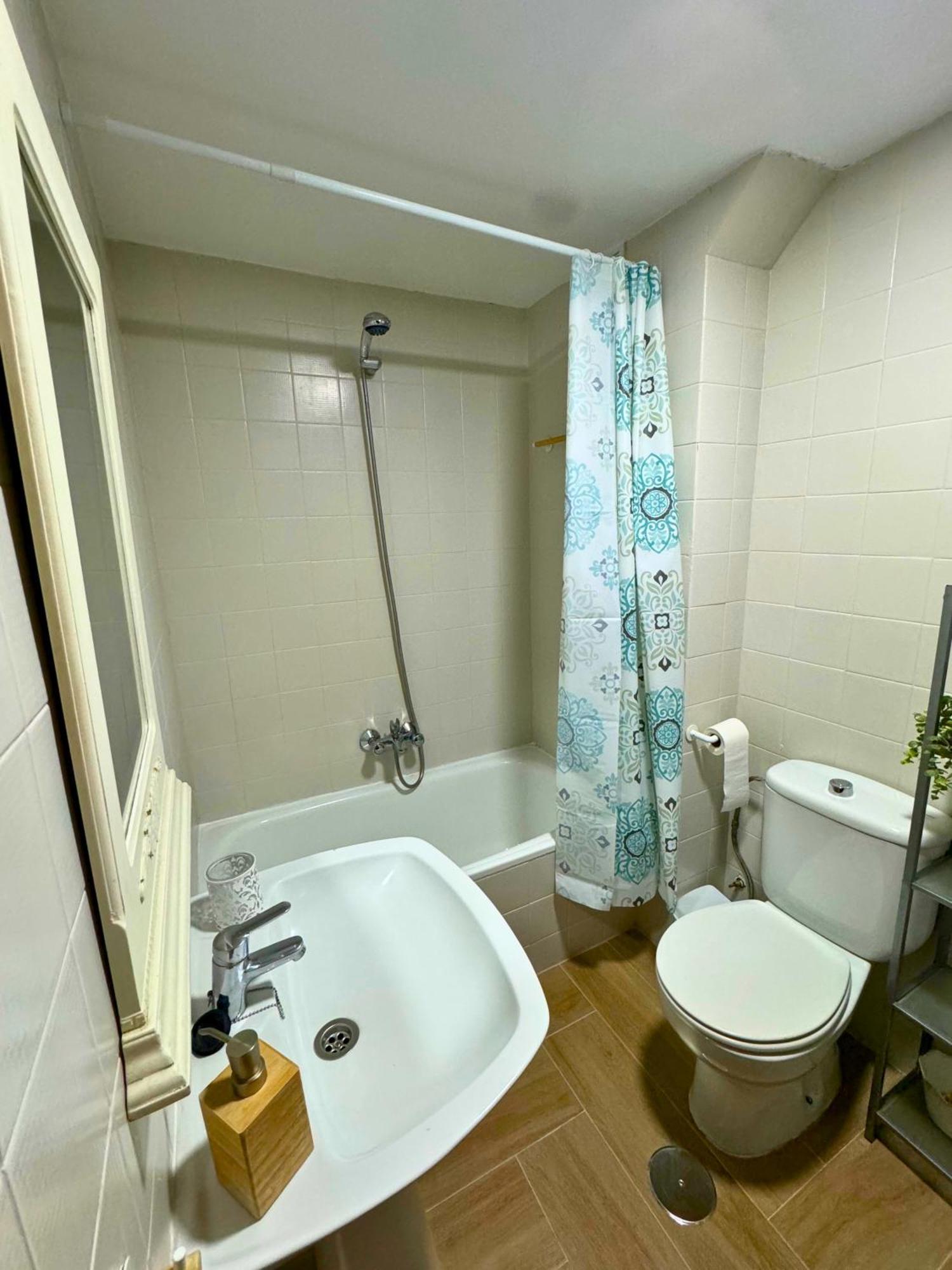 Home4u En Plaza De Gracia Apartamento Granada