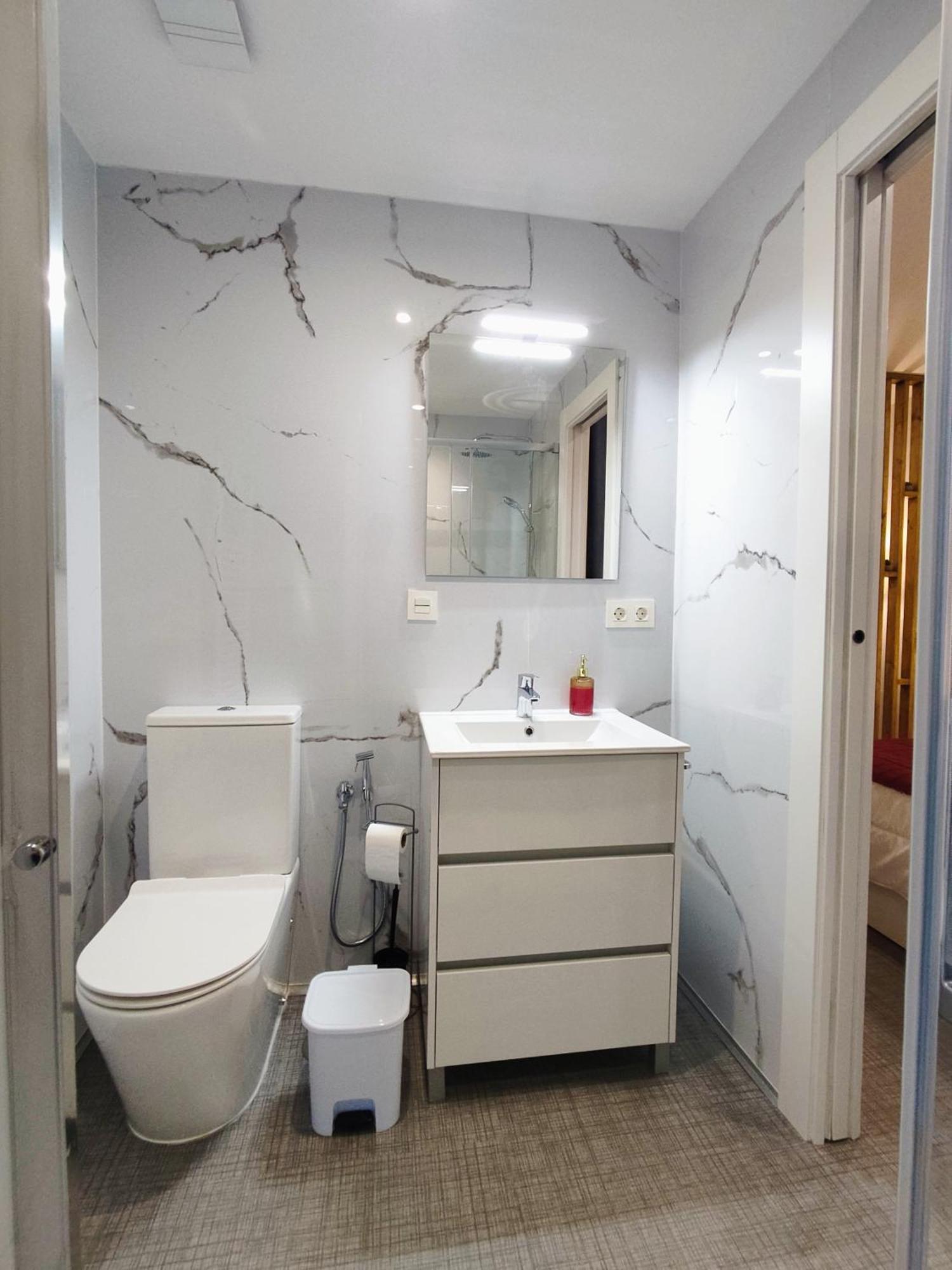 Ferola Homes Apartment *