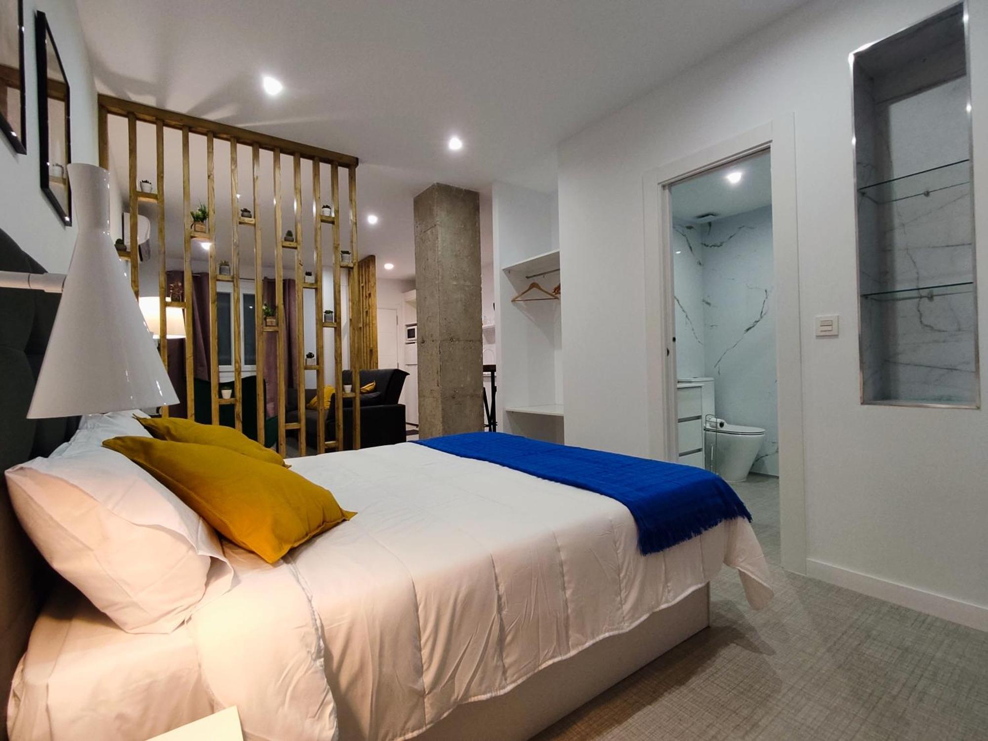 Apartment Ferola Homes *