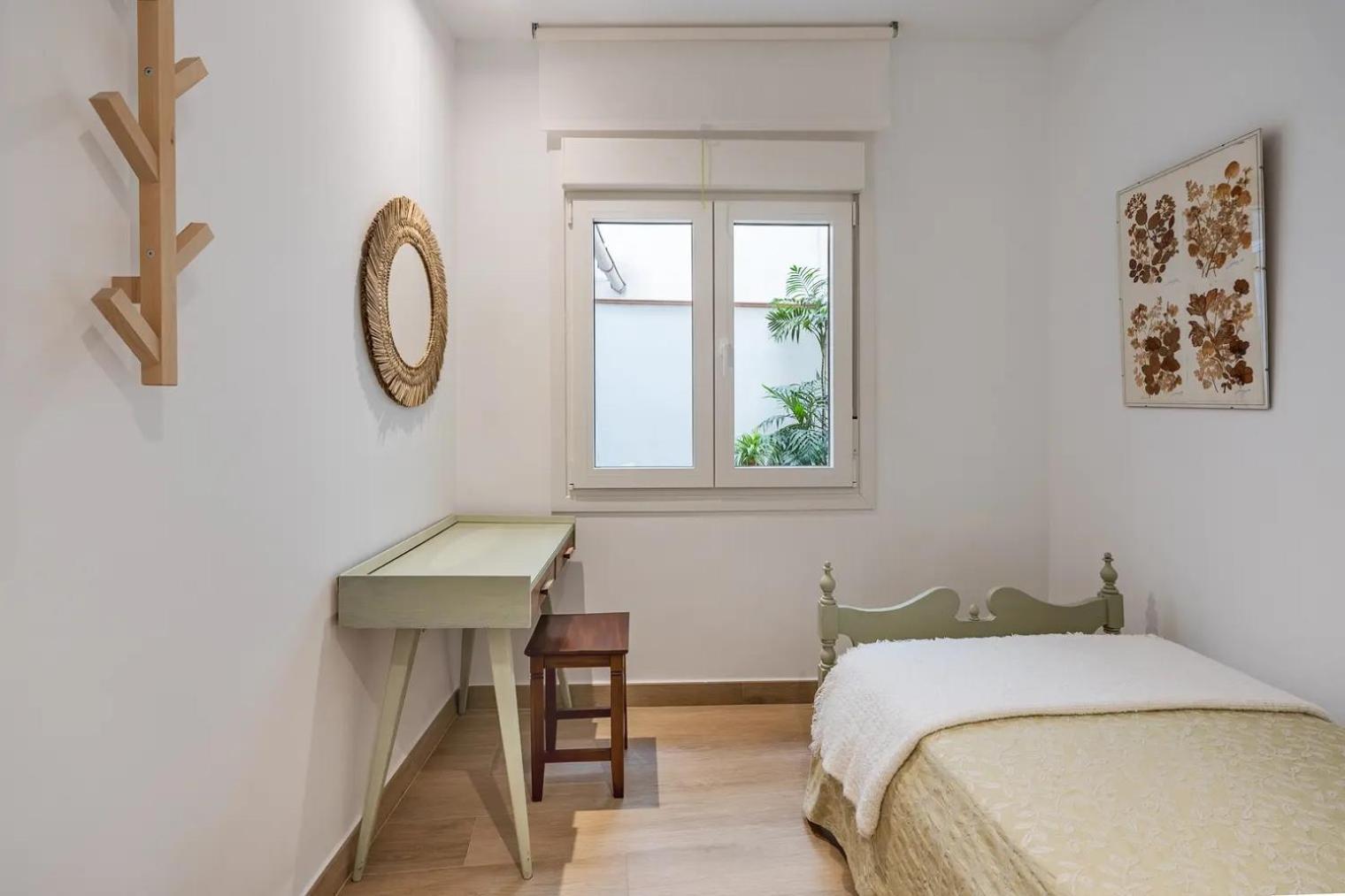 Apartamento Precioso Con Patio *