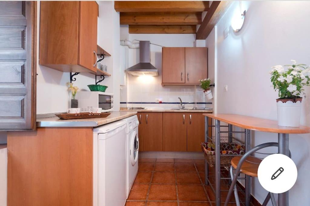 Apartamento Piso En Centro Historico Frente Alhambra Granada