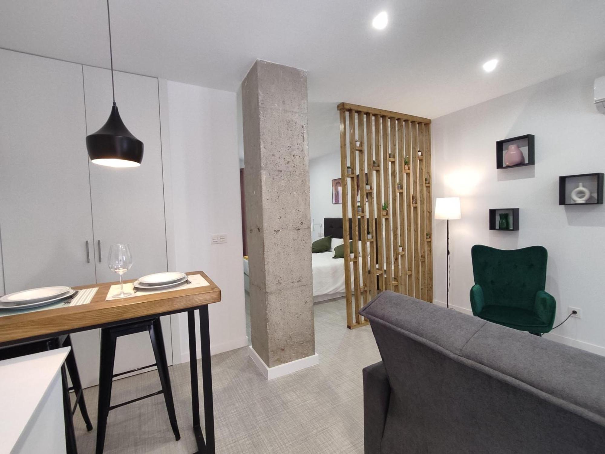 Ferola Homes Apartment *