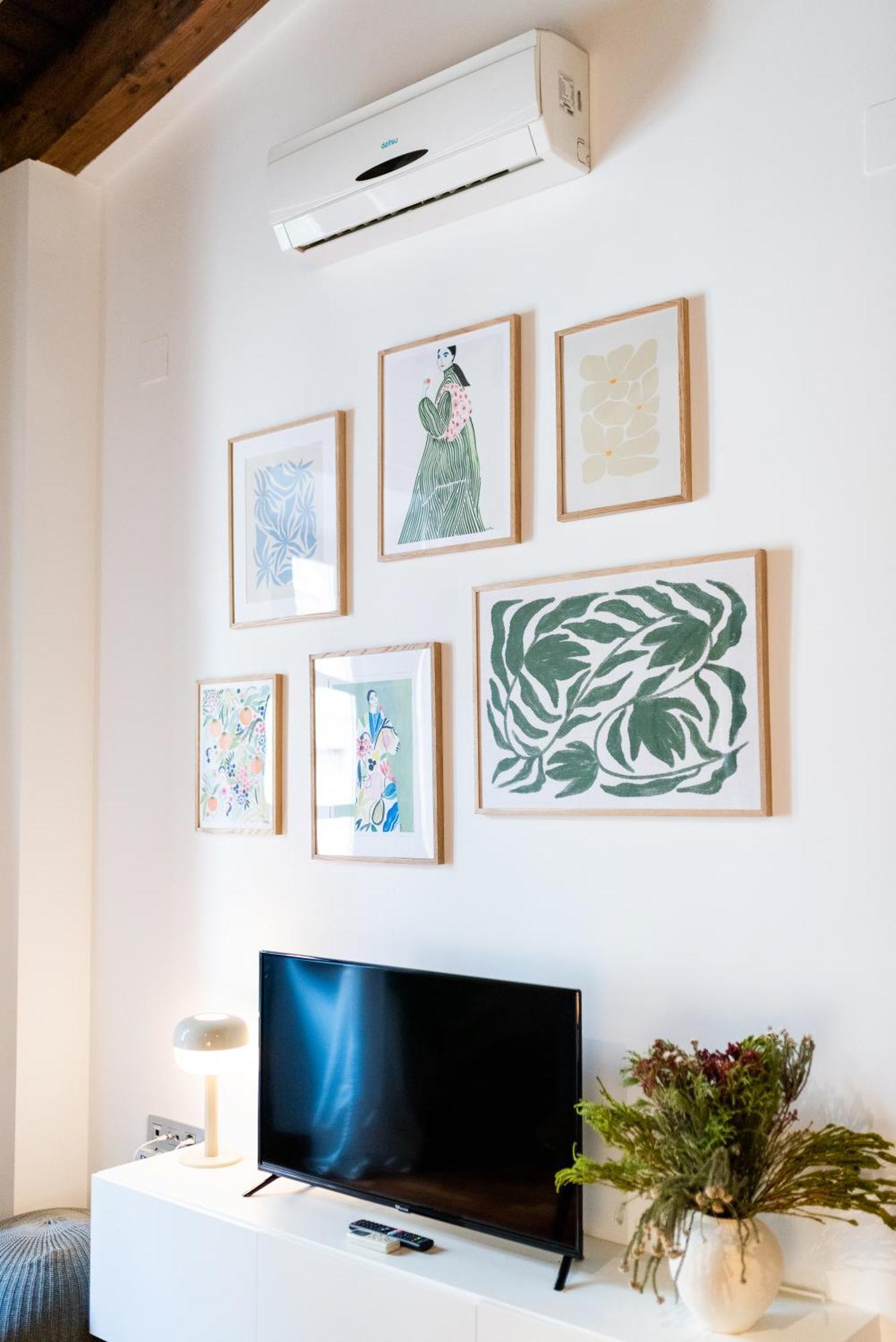 Con Encanto, Centro Apartamento