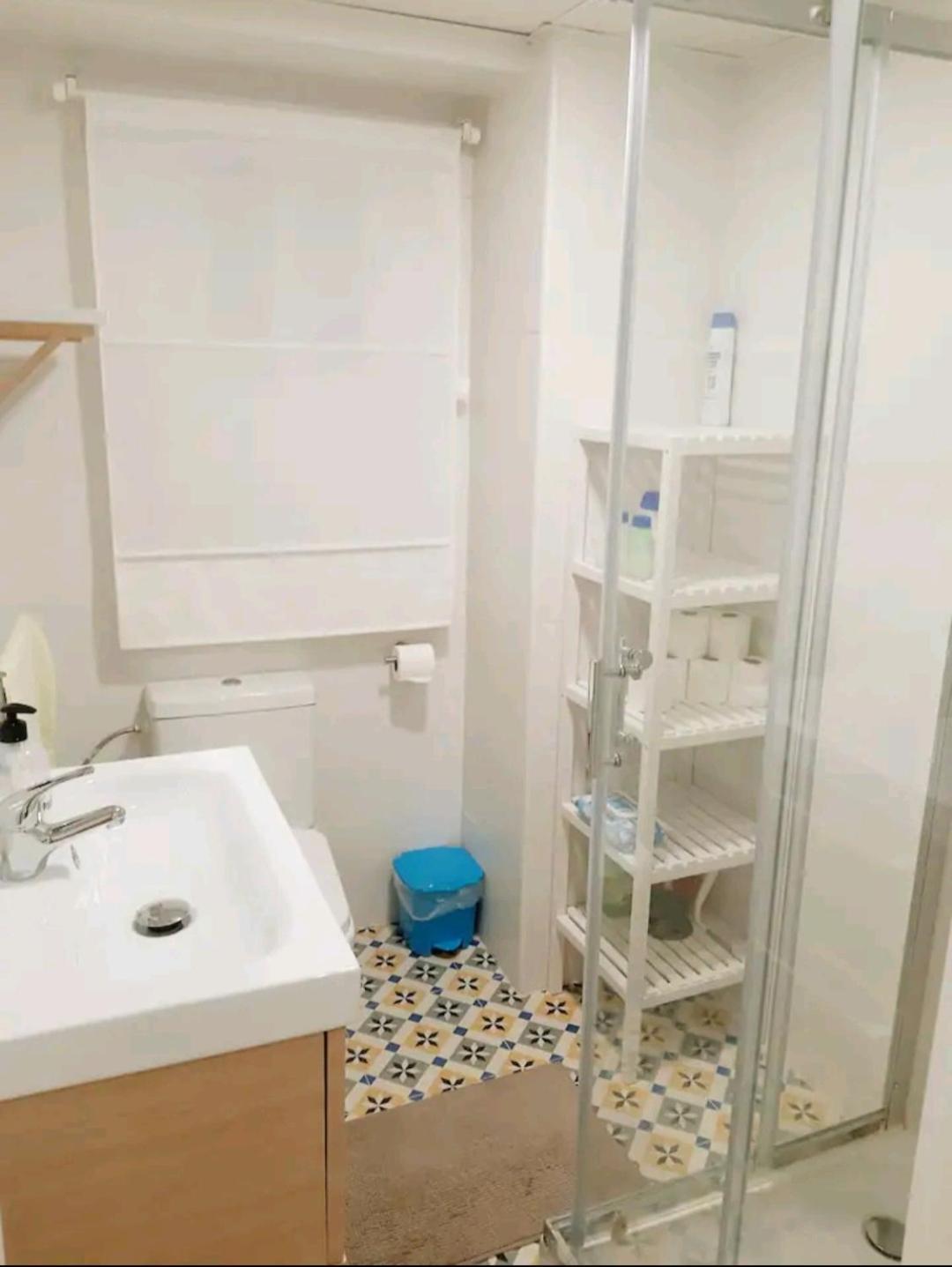 Apartamento Centrico En Con Garaje Gratis. Granada