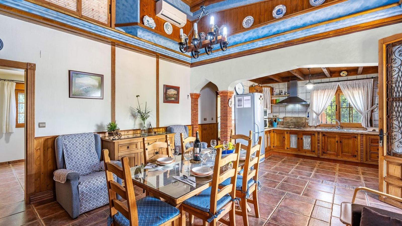 Villa El Lote Salar By Ruralidays Granada