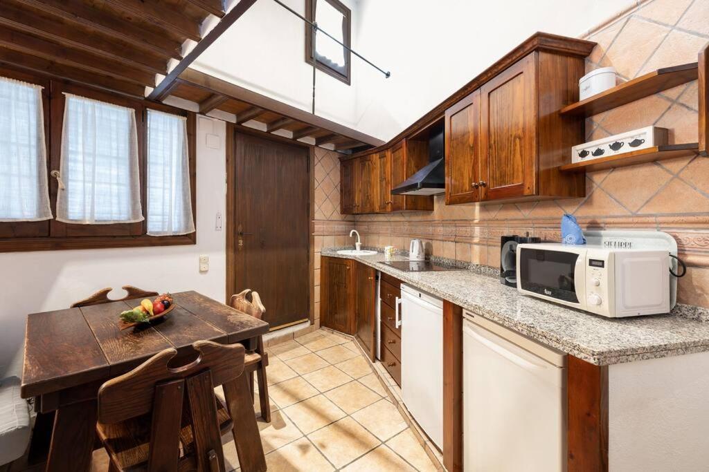 Woody - Loft Type - Perfect For Couples Granada