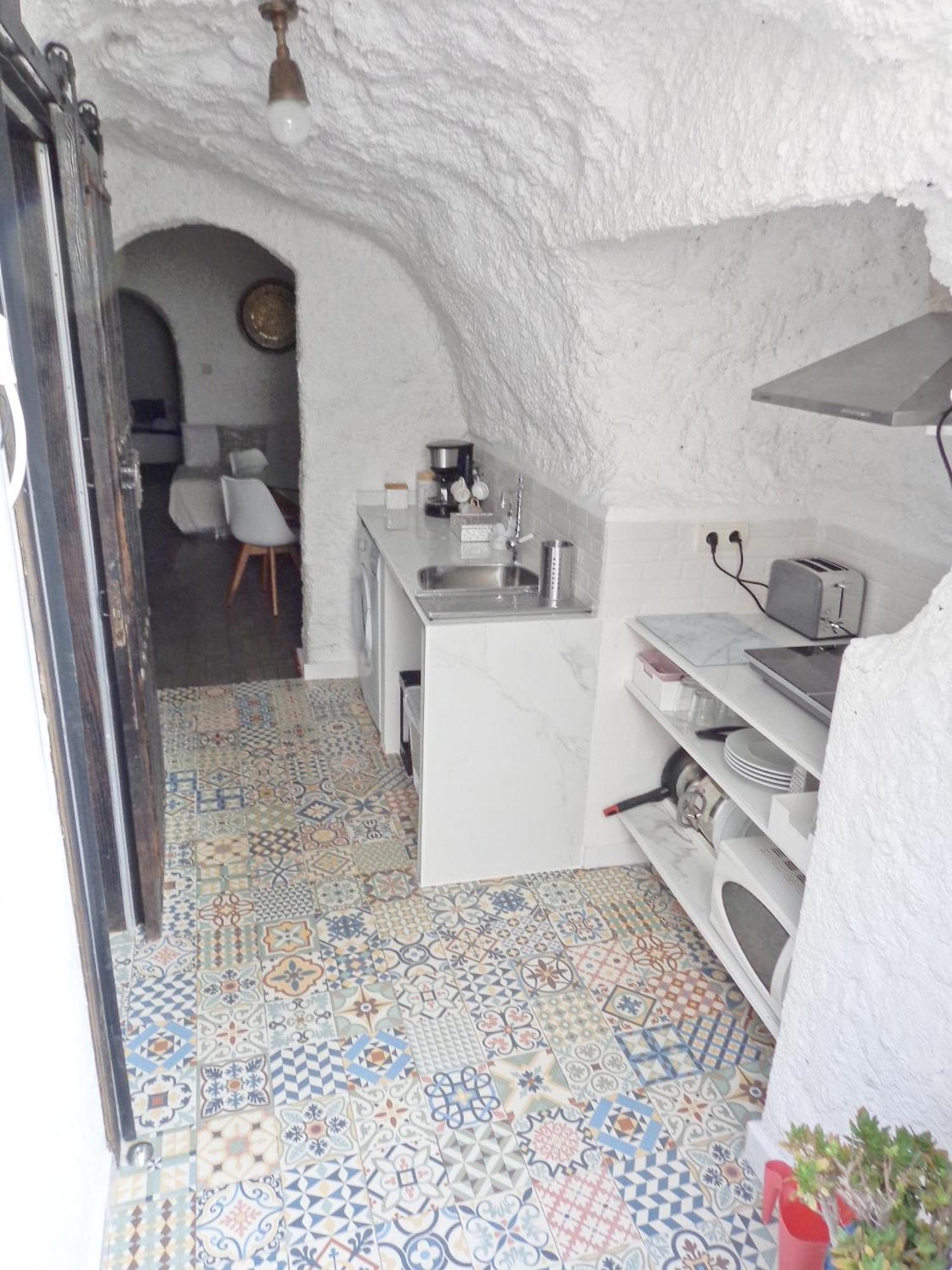 Casa Cueva De La Alhambra *