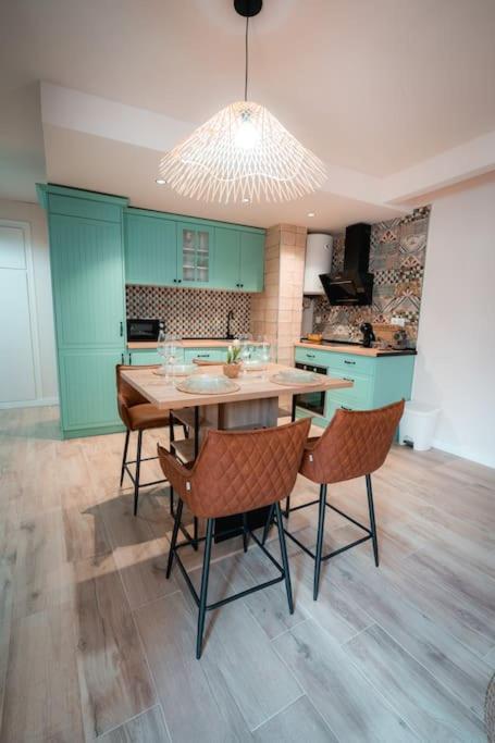 Apartment Qh Caldeleria Vieja