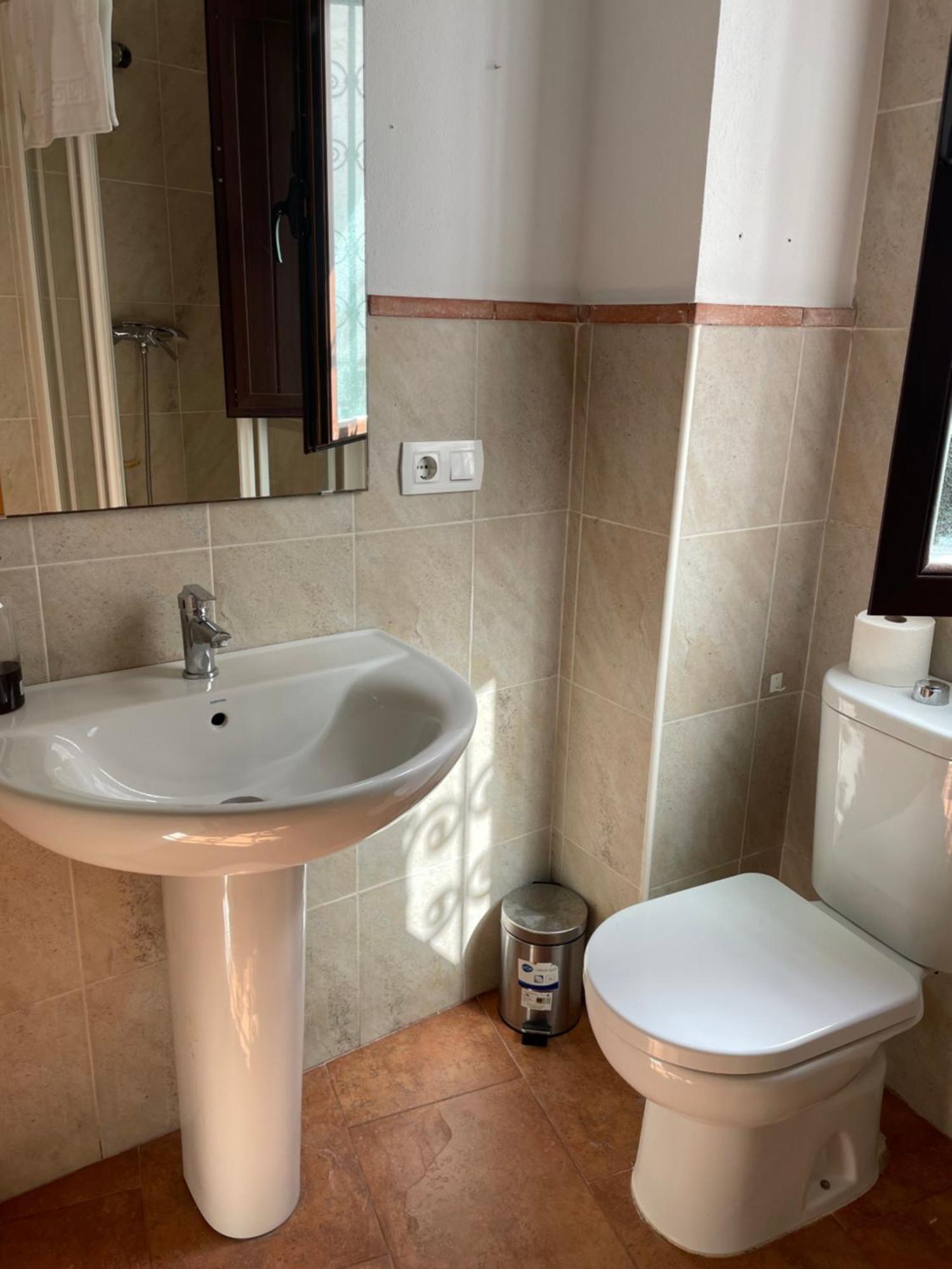 Apartment Al-mansur