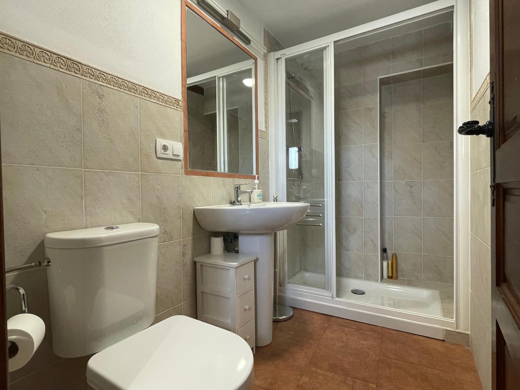 Al-mansur Apartment