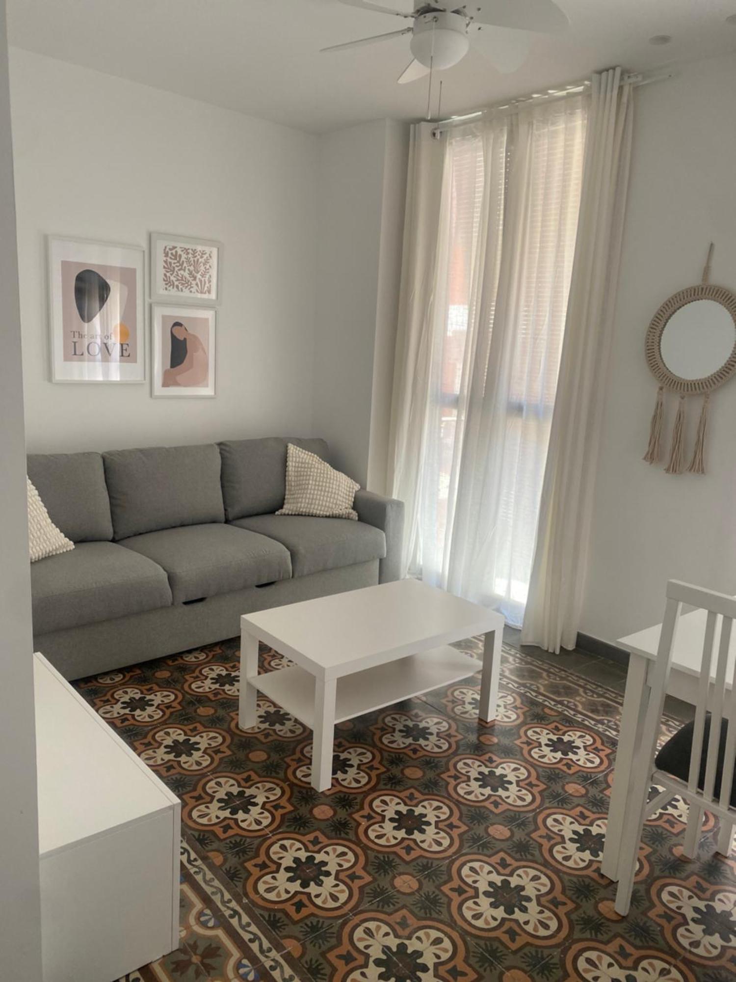 Center Living Granada