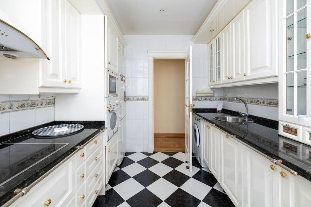 Pushe Plaza Menorca Art & Tradition Apartamento Granada