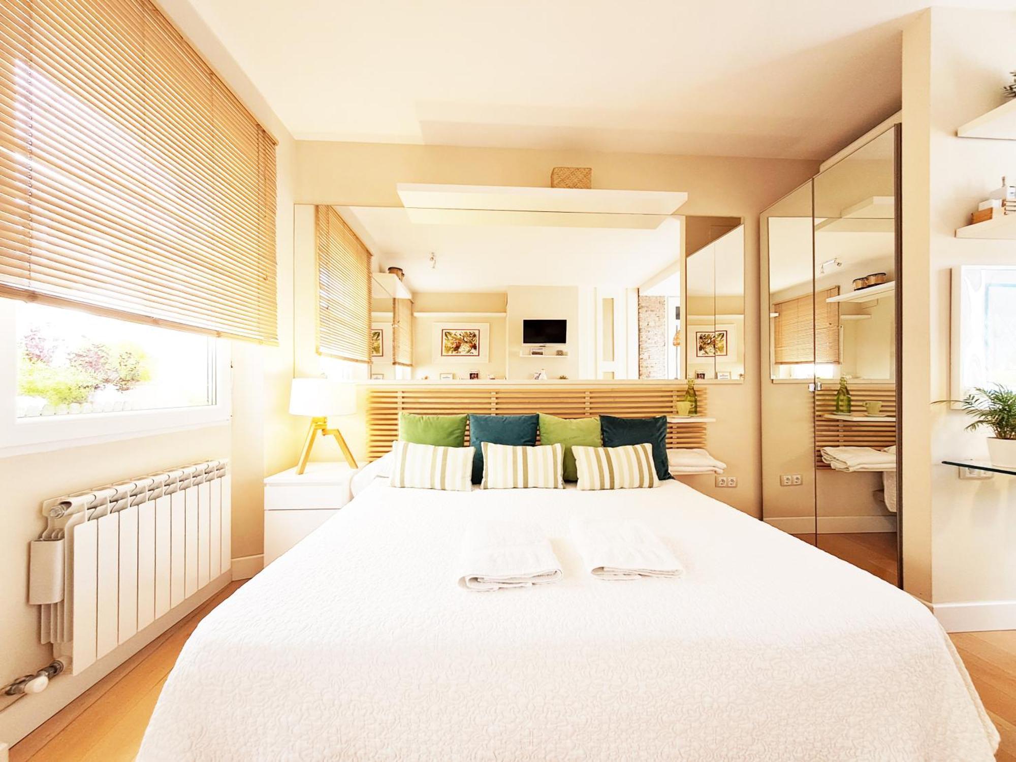 Apartasuite Deluxe Centro Histórico ático Tranquilo Con Terrazas A Pie De Calle Apartamento *