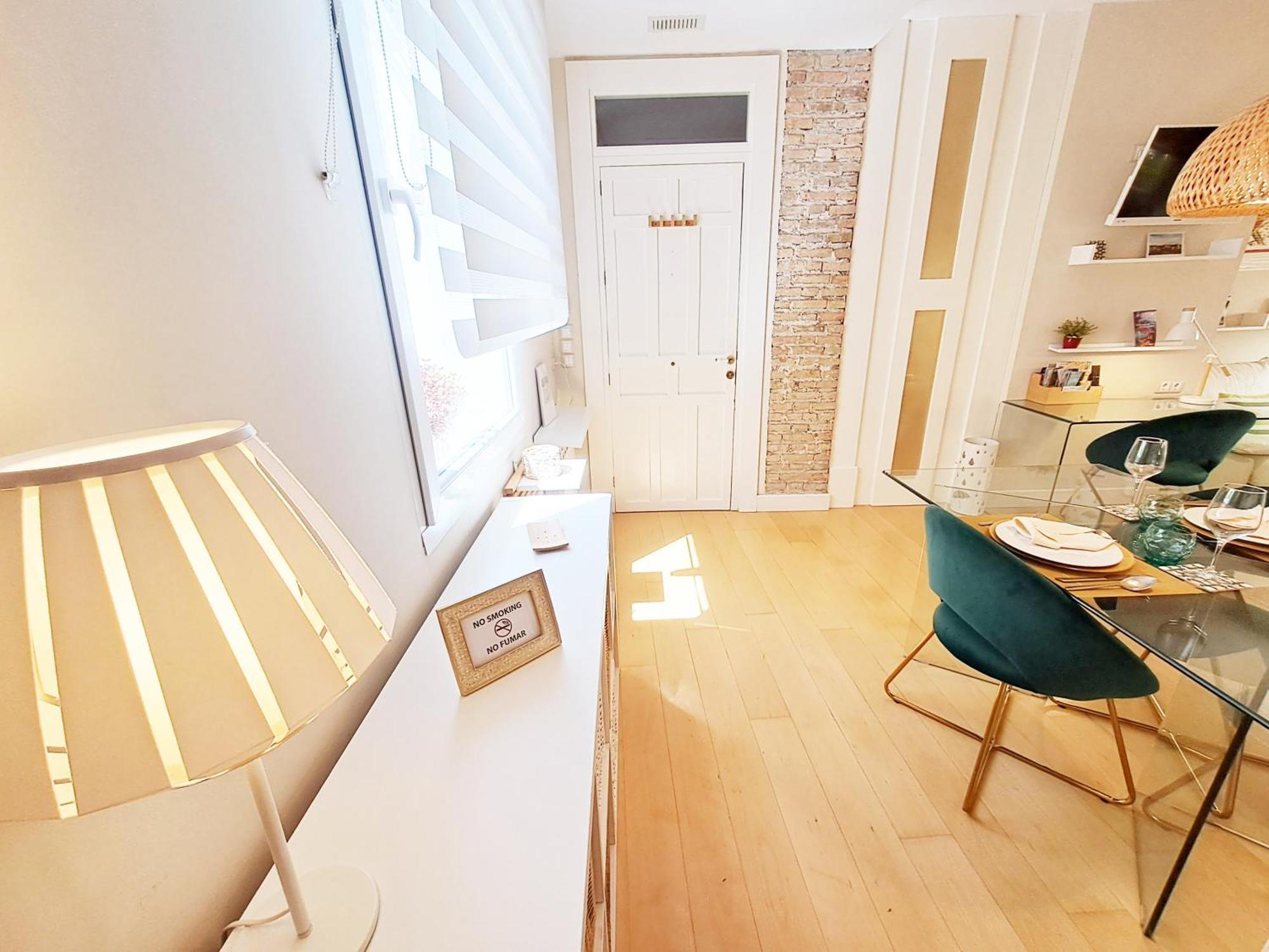 Apartasuite Deluxe Centro Histórico ático Tranquilo Con Terrazas A Pie De Calle *