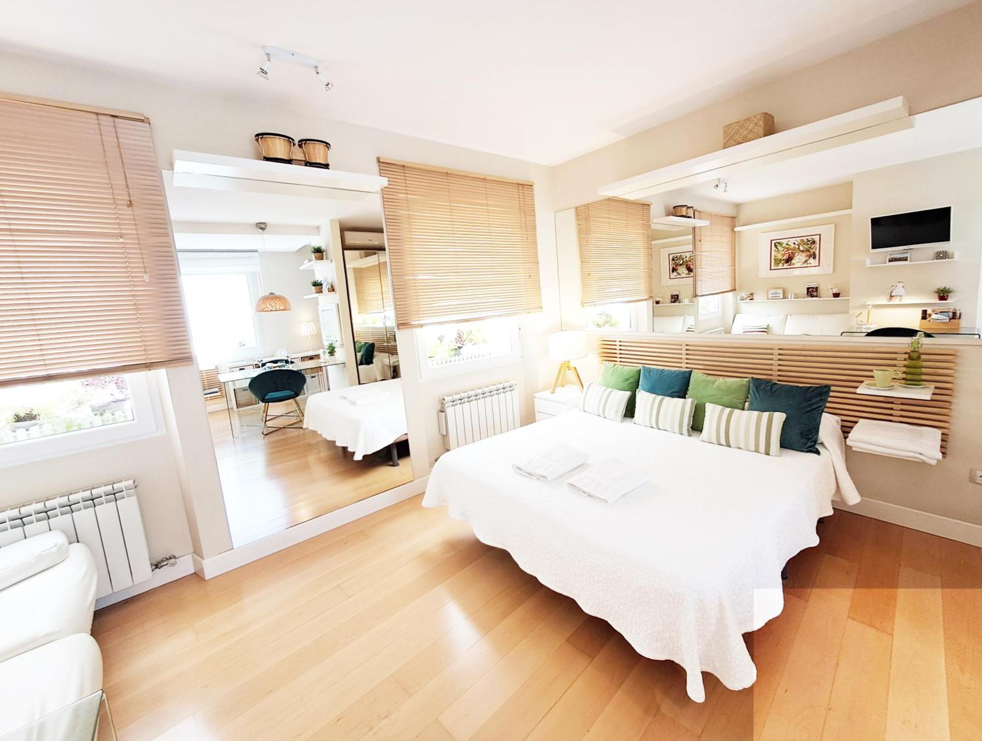 Apartasuite Deluxe Centro Histórico ático Tranquilo Con Terrazas A Pie De Calle * Granada