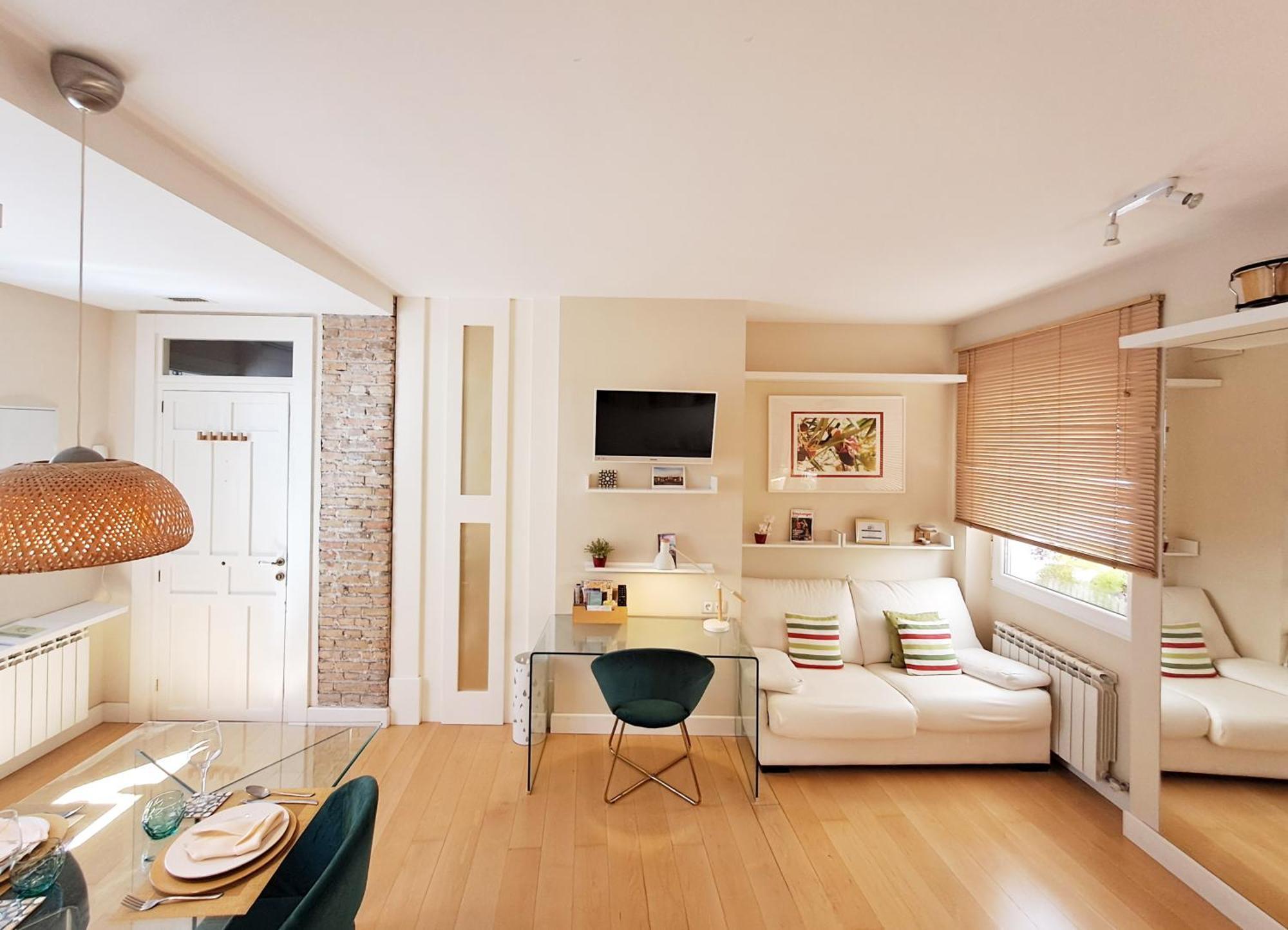 Apartasuite Deluxe Centro Histórico ático Tranquilo Con Terrazas A Pie De Calle
