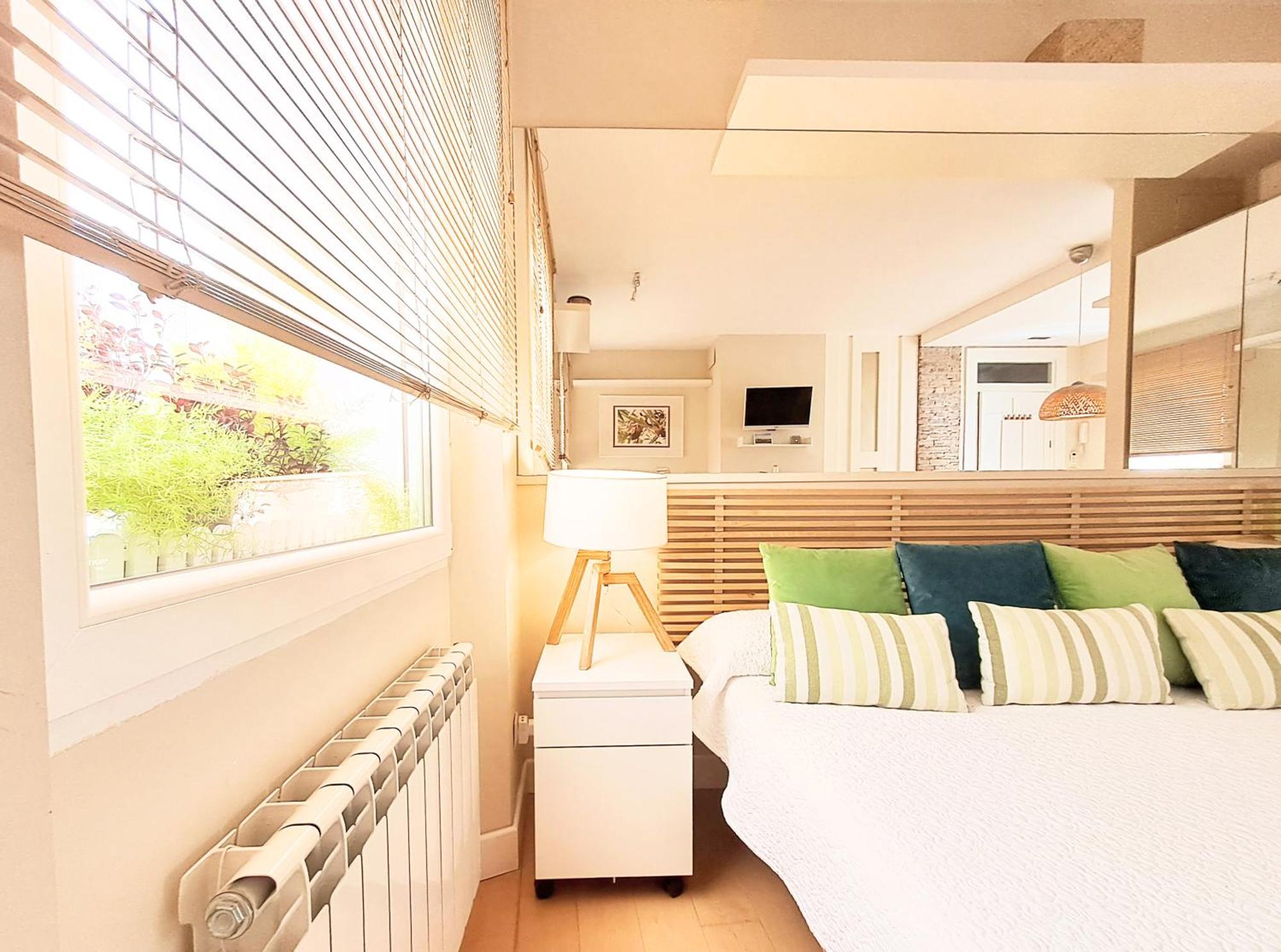 Apartasuite Deluxe Centro Histórico ático Tranquilo Con Terrazas A Pie De Calle Apartamento Granada