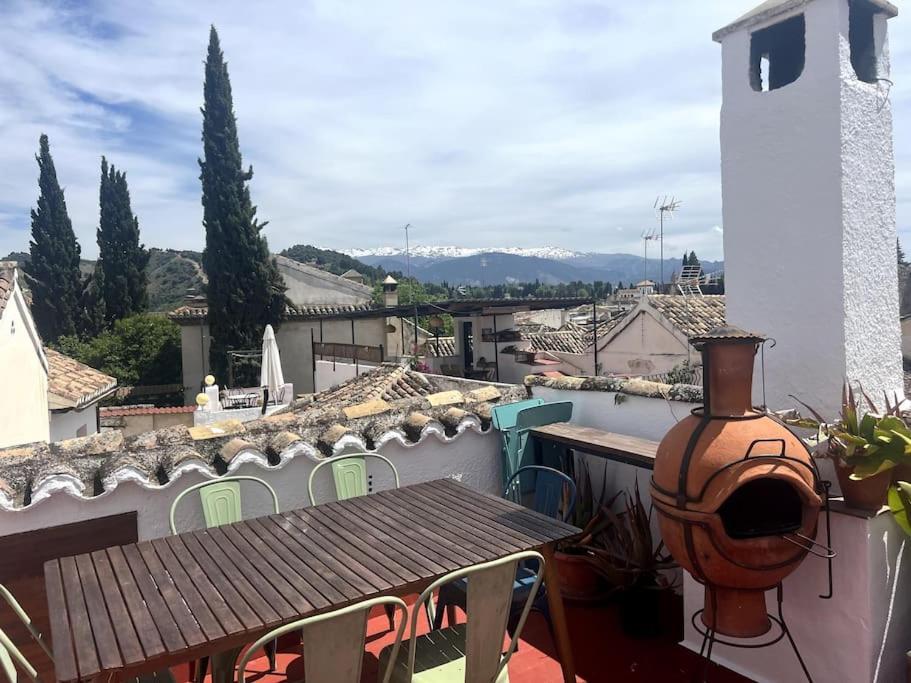 Holiday home Cosy House, Sunny Terrace, Amazing Views & Outdoor Bathtub! *