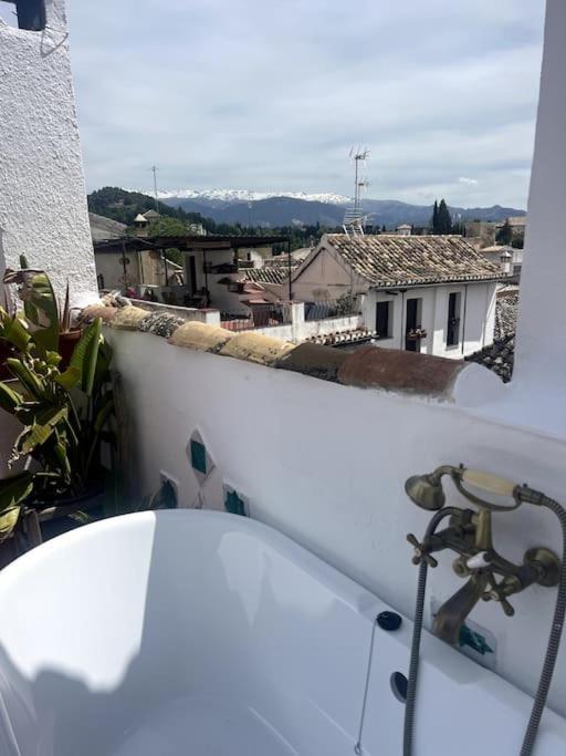 Holiday home Cosy House, Sunny Terrace, Amazing Views & Outdoor Bathtub! Granada