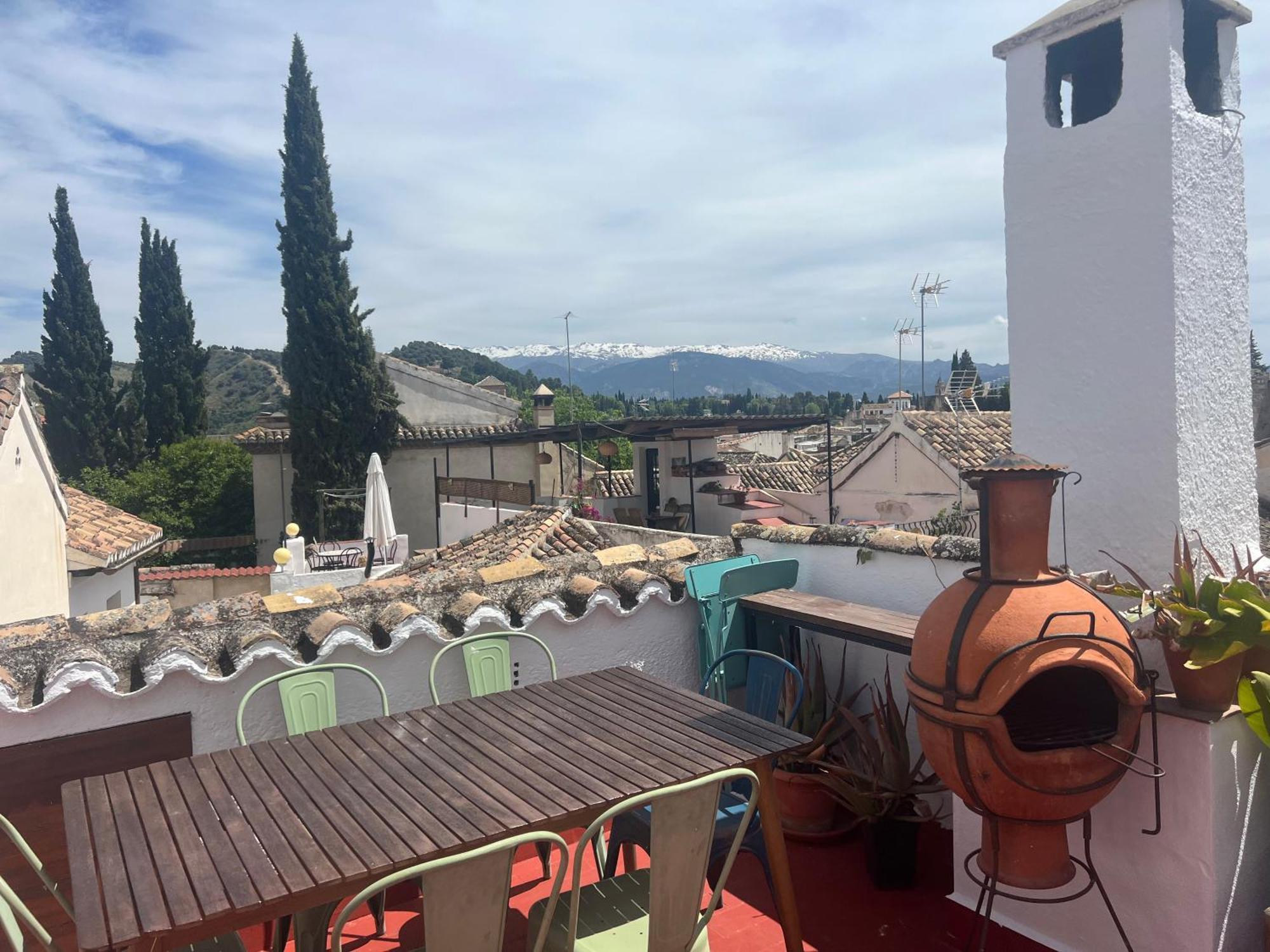 Cosy House, Sunny Terrace, Amazing Views & Outdoor Bathtub! Holiday home Granada