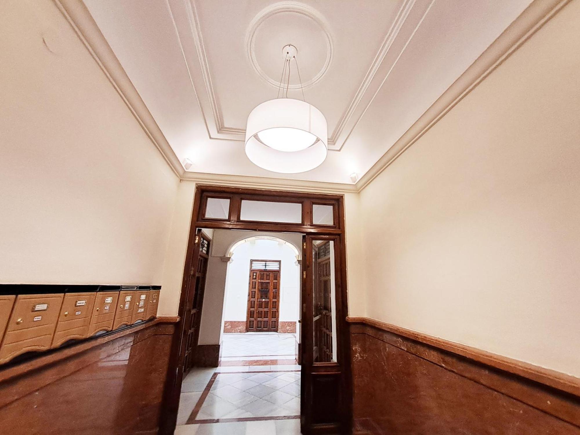 Apartamento Apartasuite Deluxe Centro Histórico ático Tranquilo Con Terrazas A Pie De Calle *
