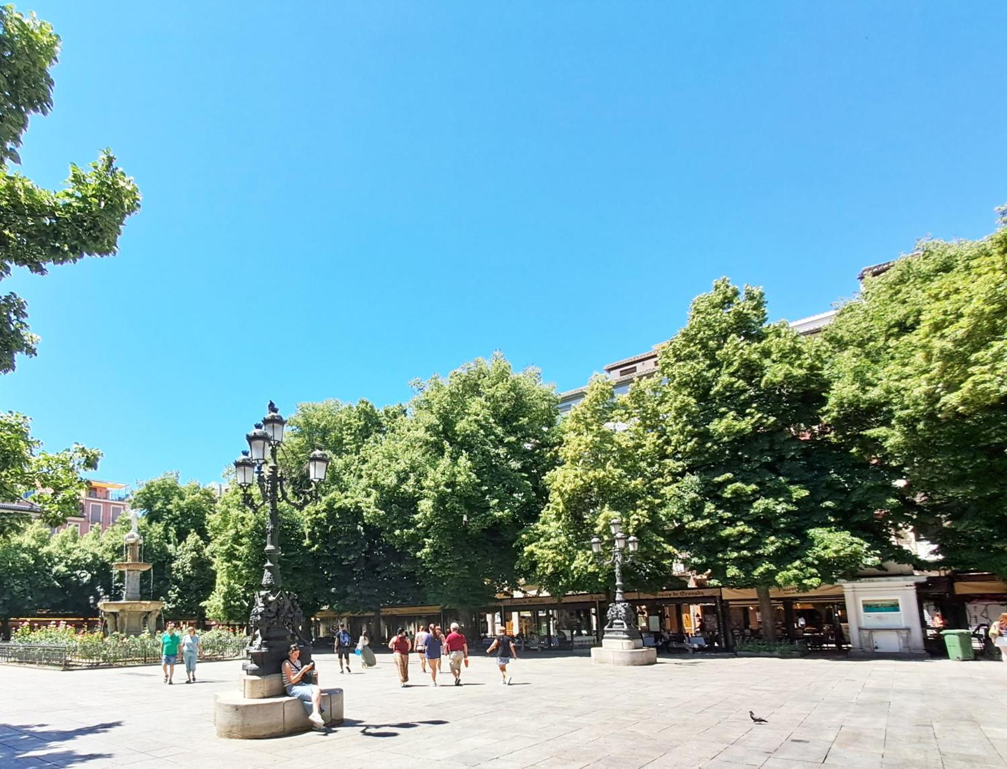 Apartamento Apartasuite Deluxe Centro Histórico ático Tranquilo Con Terrazas A Pie De Calle