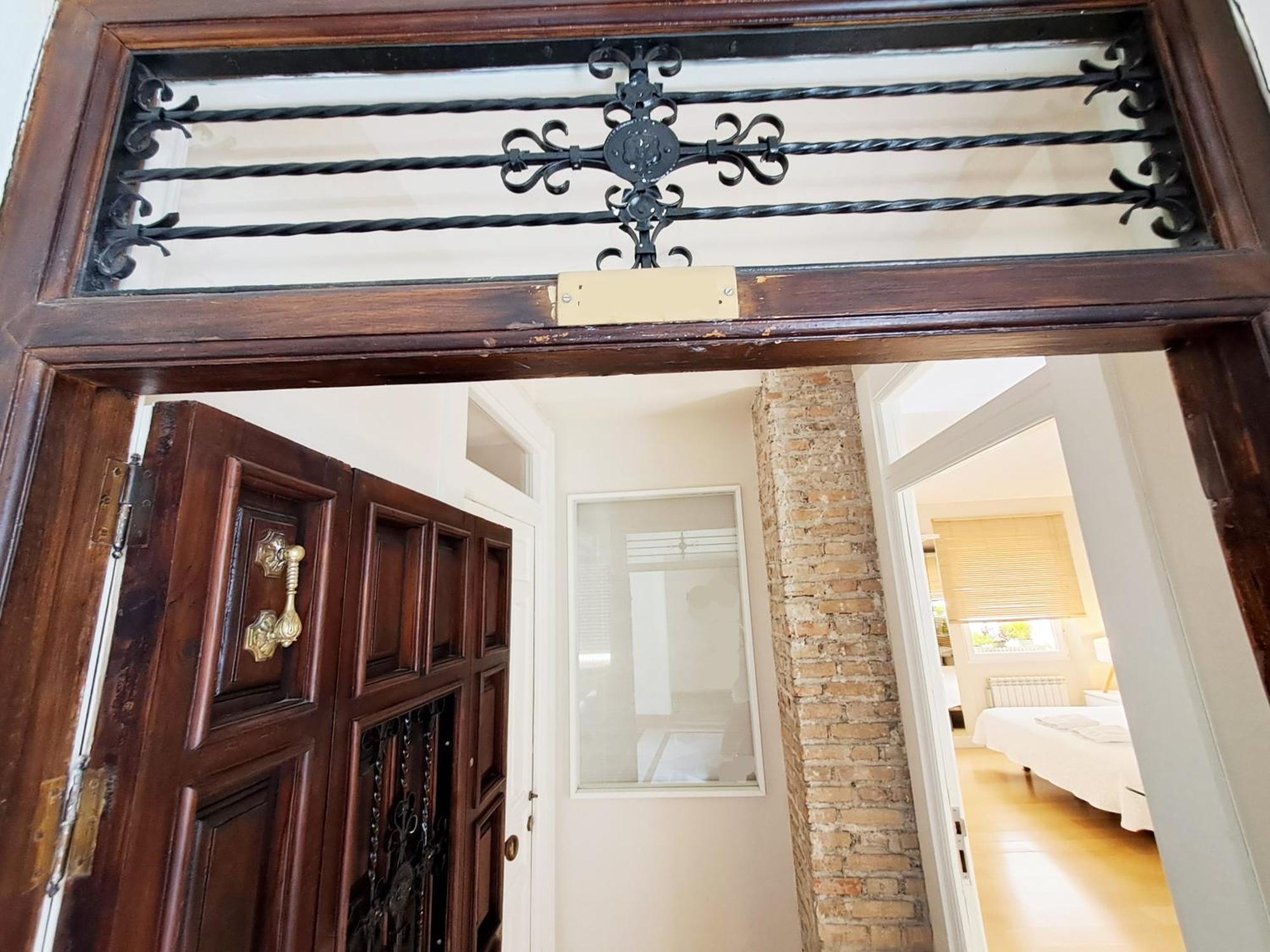Apartamento Apartasuite Deluxe Centro Histórico ático Tranquilo Con Terrazas A Pie De Calle Granada