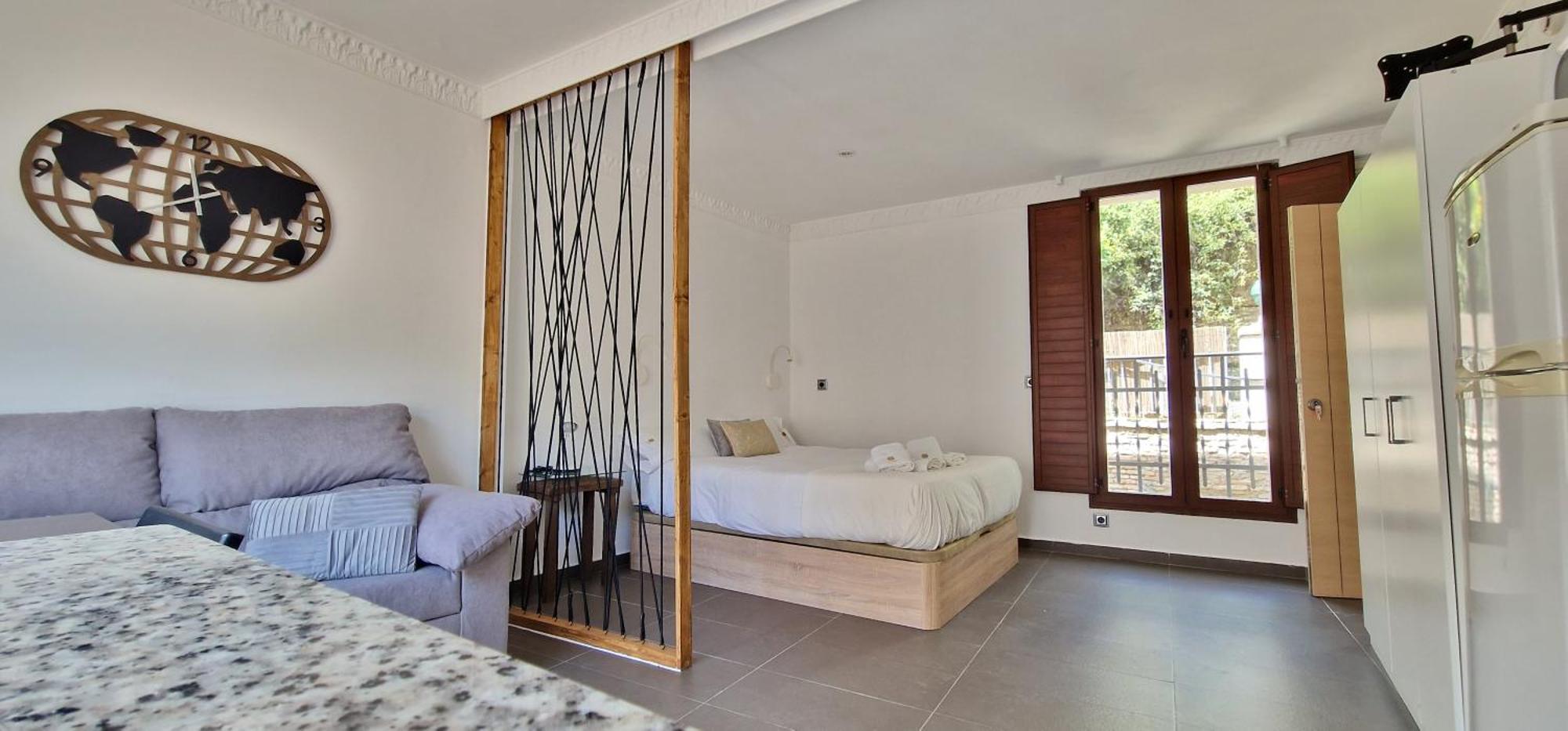 Apartamento Adanar-apartamentos Muralla Ziri Granada