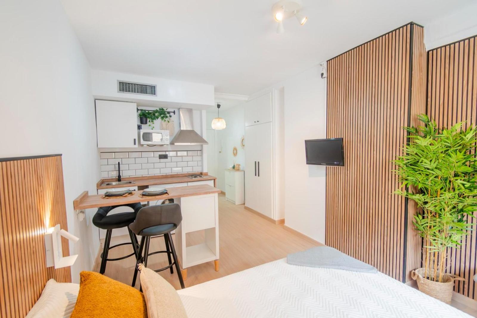 Bonito Piso En El Centro De By Bebalmy Apartamento *