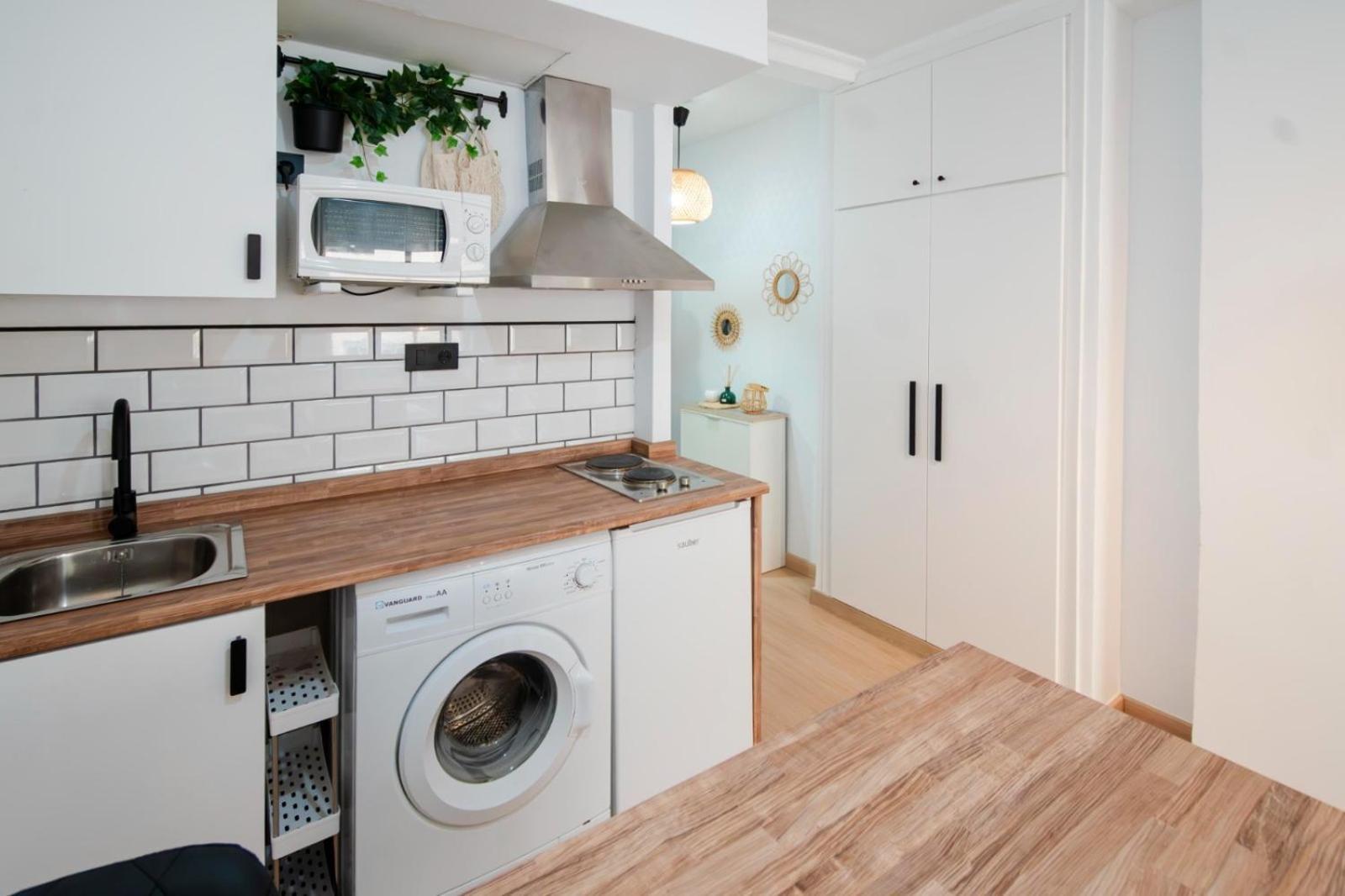Apartamento Bonito Piso En El Centro De By Bebalmy